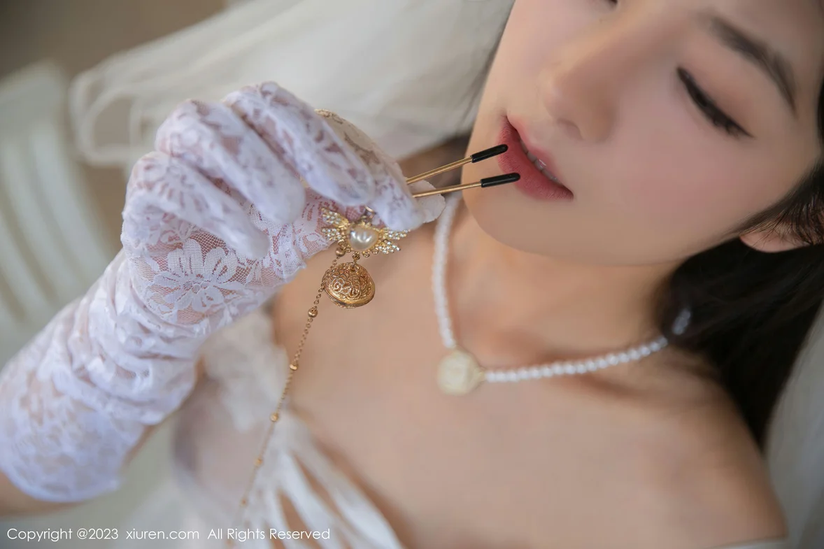  XiuRen 秀人 No.6994 谭小灵 情趣婚纱巴厘岛旅拍 [75P]第4张