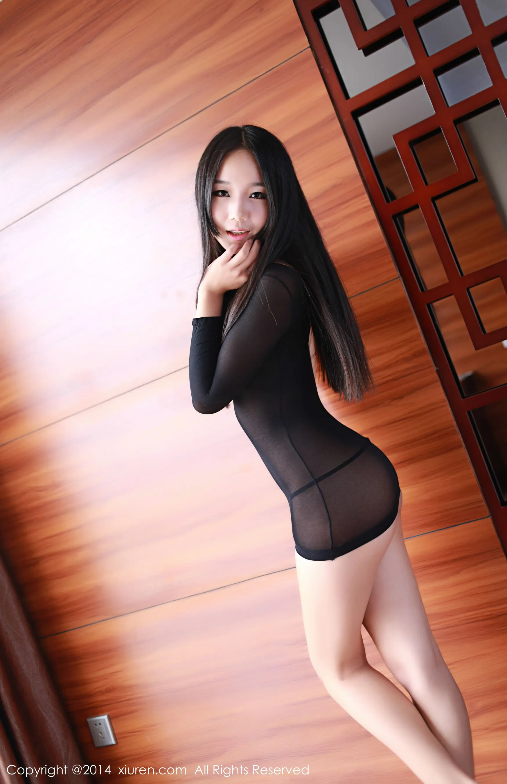  爱吃鱼的悠悠《私房少女》 秀人网 No.221第7张