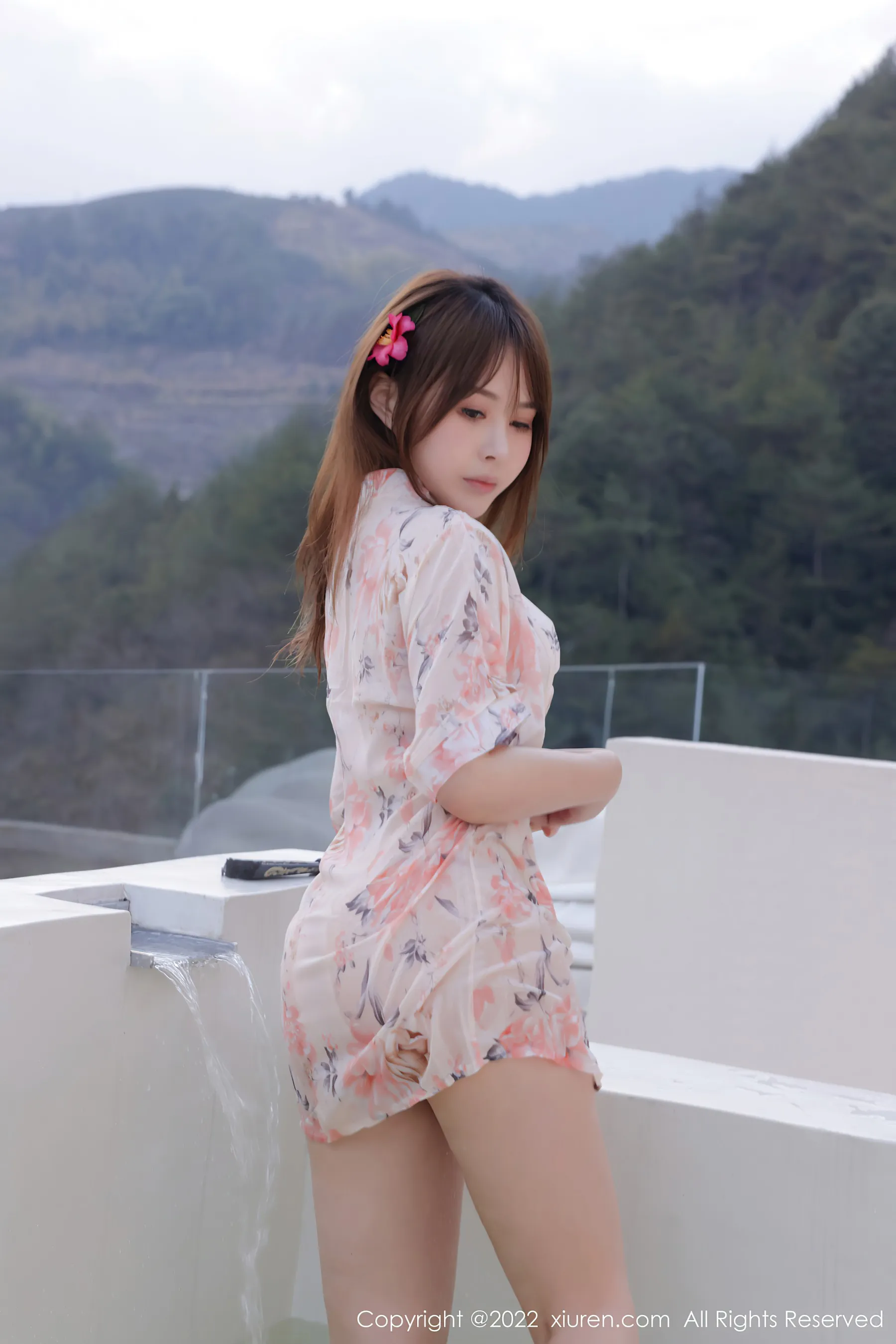  秀人网 No.4666 Evelyn艾莉 海南岛旅拍写真第15张