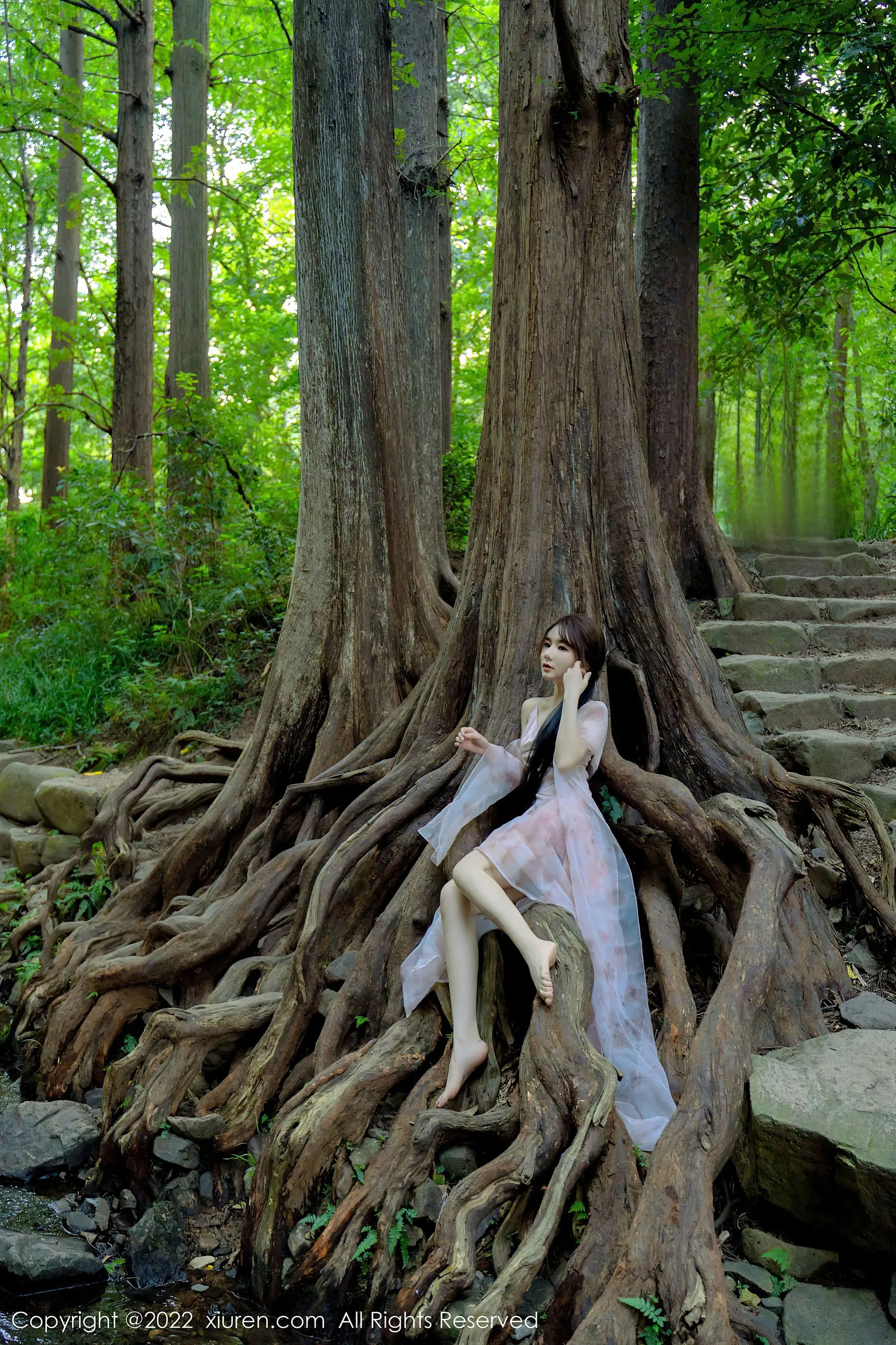  秀人网 No.5690 婠婠么 美腿长裙第11张