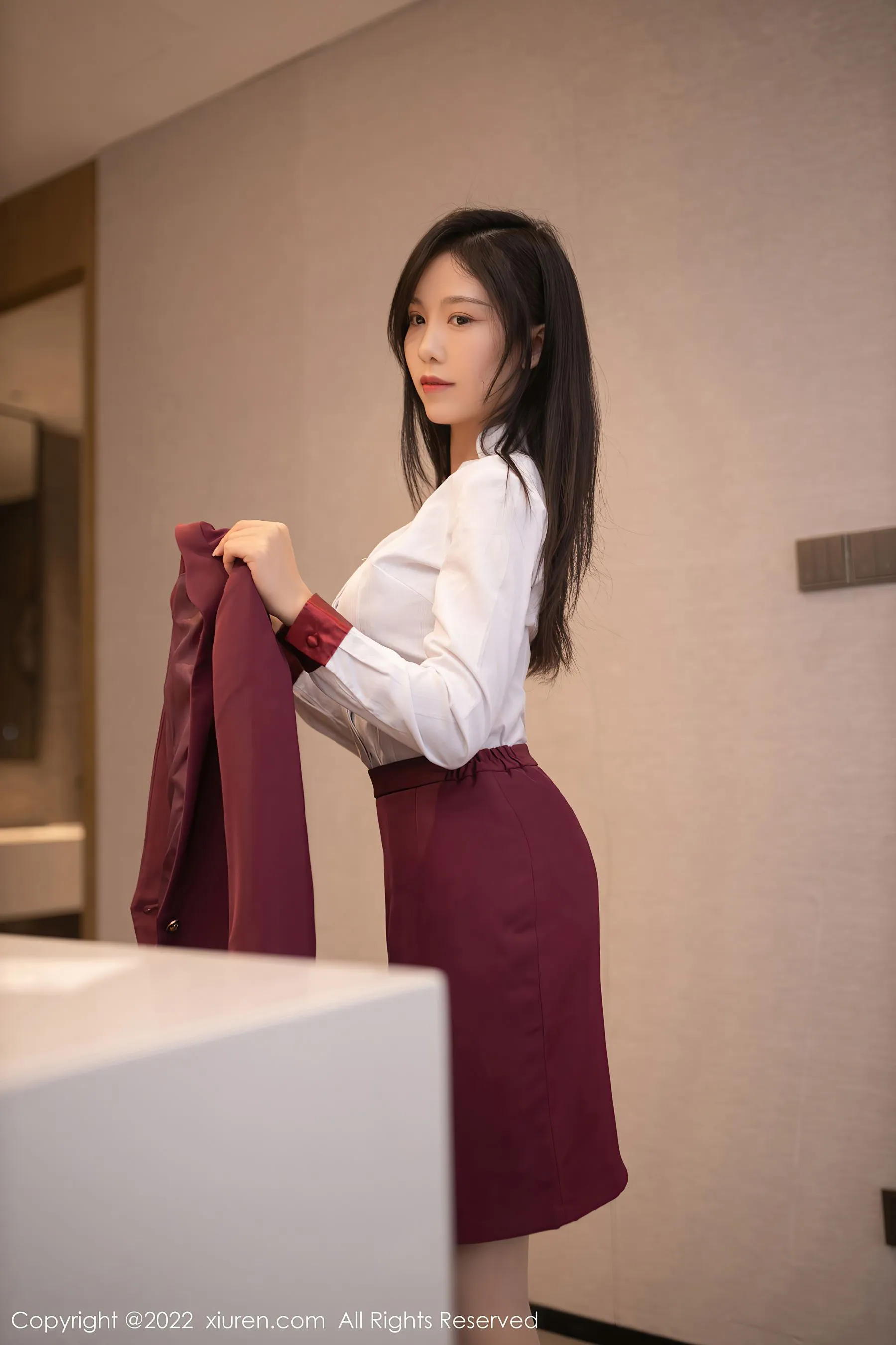  秀人网 No.5485 利世 制服美腿第27张