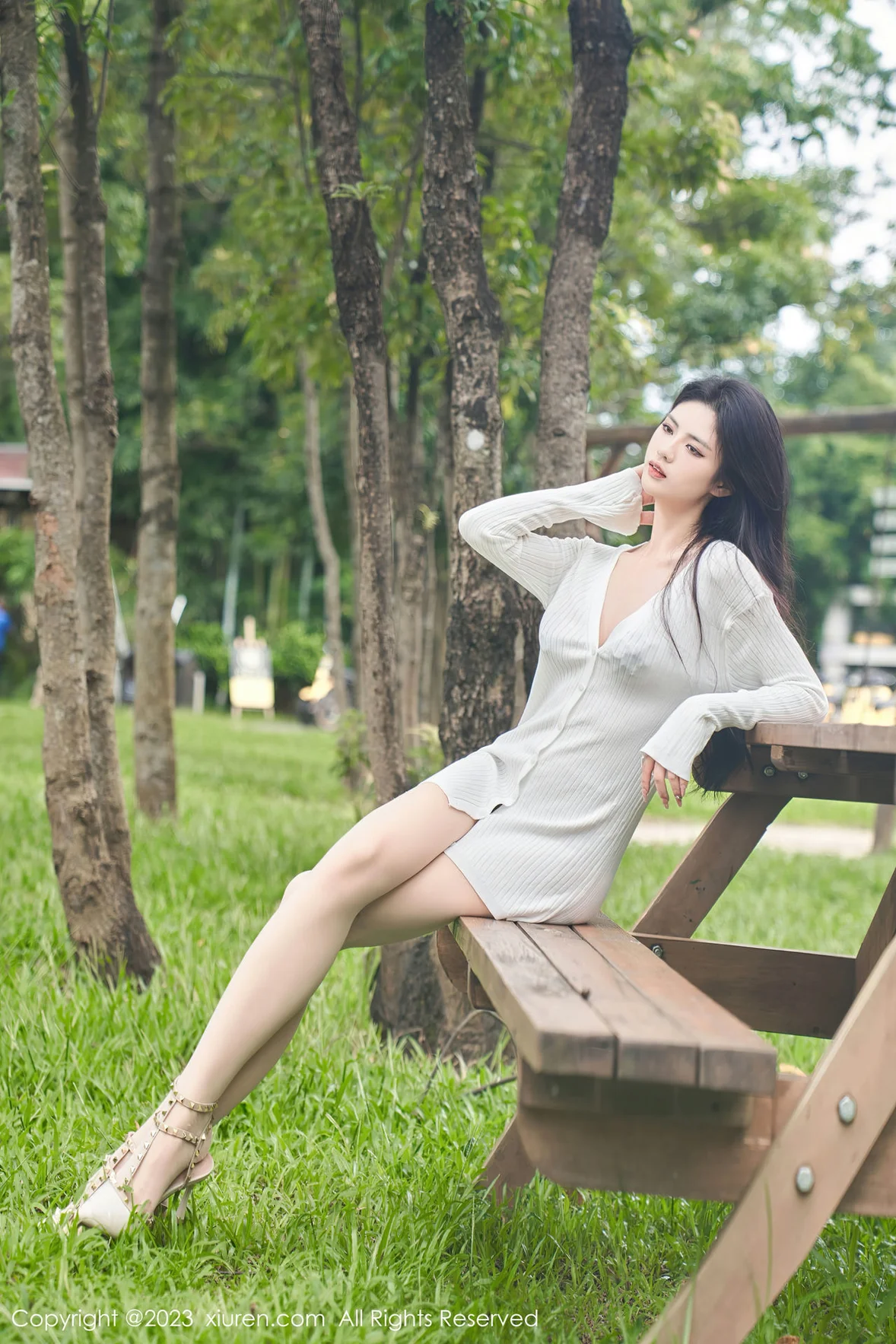  XiuRen 秀人 No.7162 浅浅Danny 户外拍摄性感写真 [91P]第1张