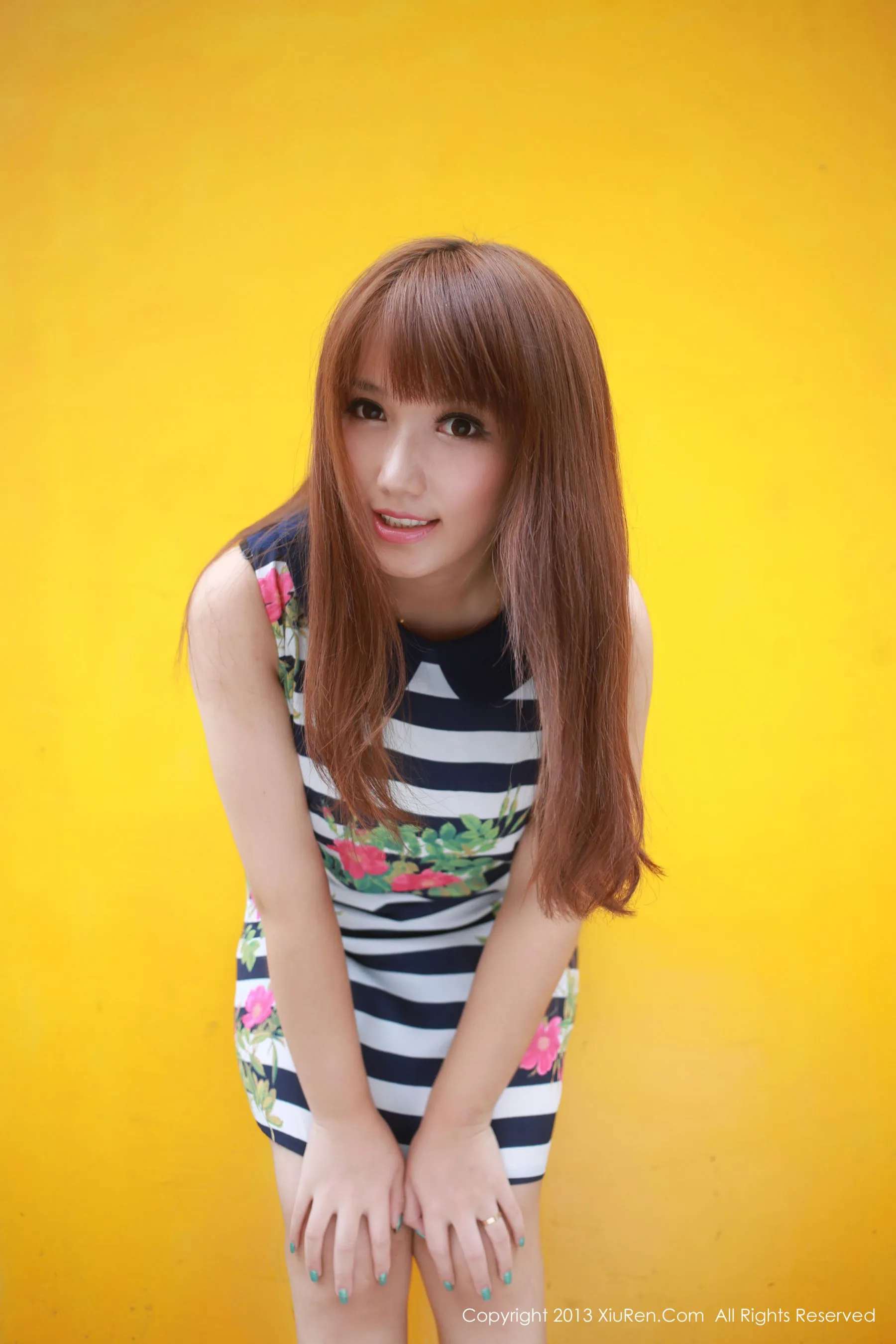  默漠无荢 小清新合集 秀人网 No.053第21张