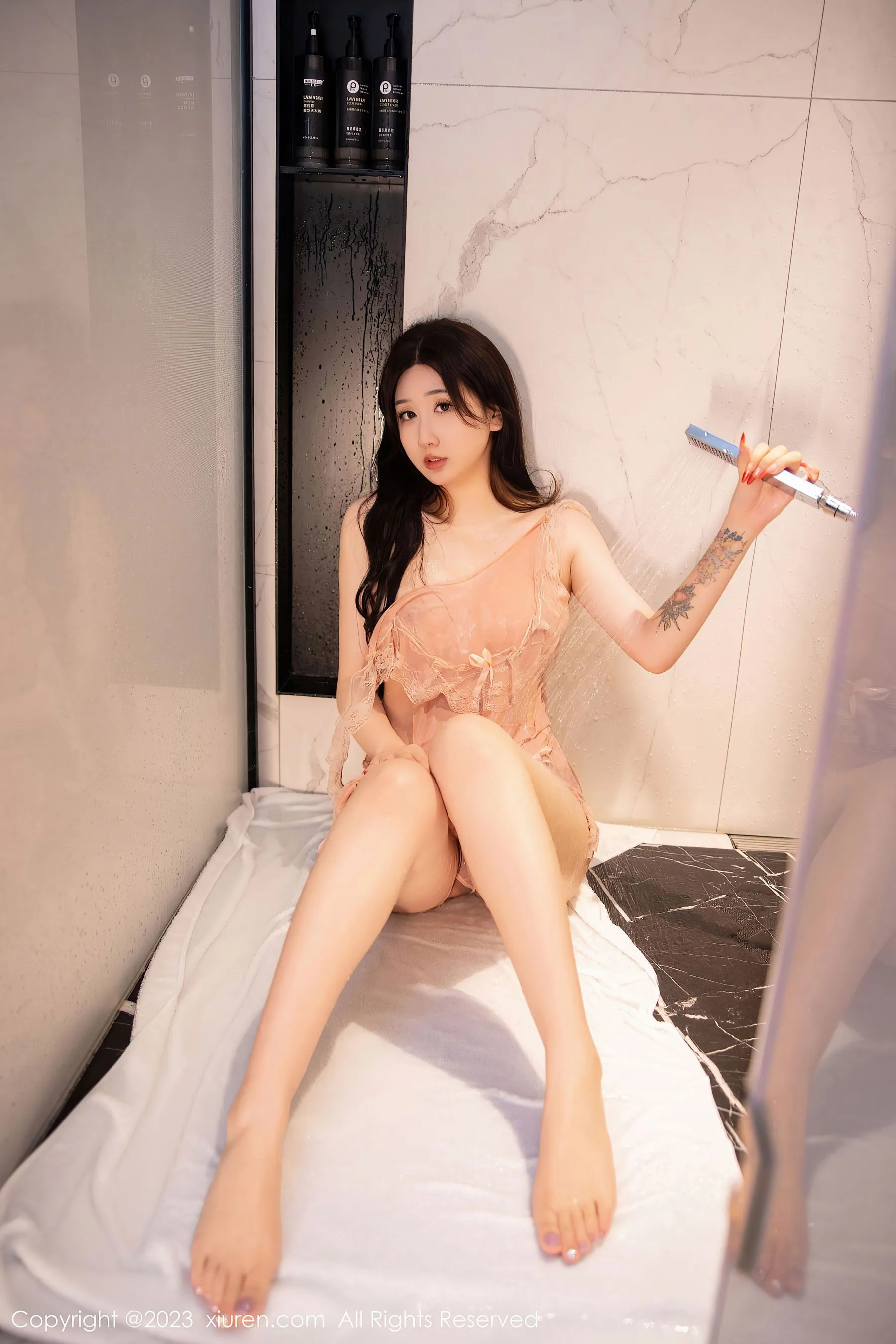  秀人网 No.6243 江真真 沐浴美臀第25张