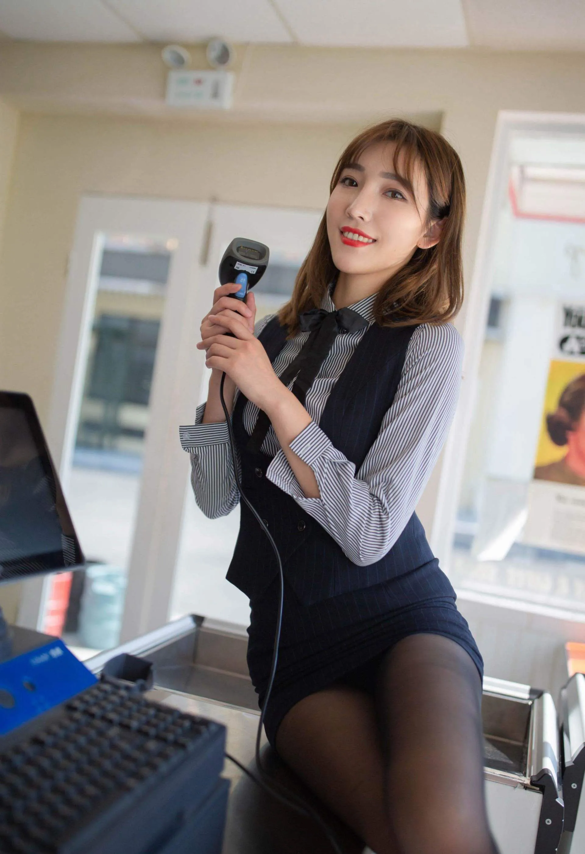  XIUREN秀人网 No.1748 陆萱萱第5张