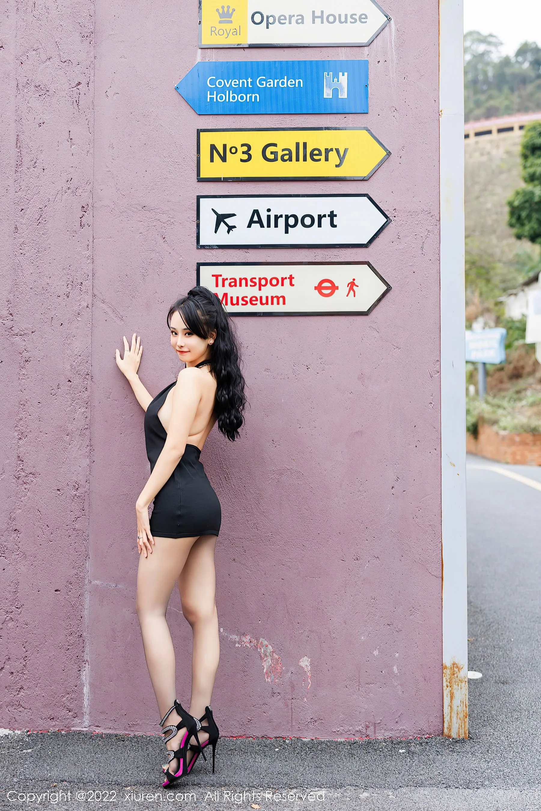 秀人网 No.5583 蓝夏Akasha第3张