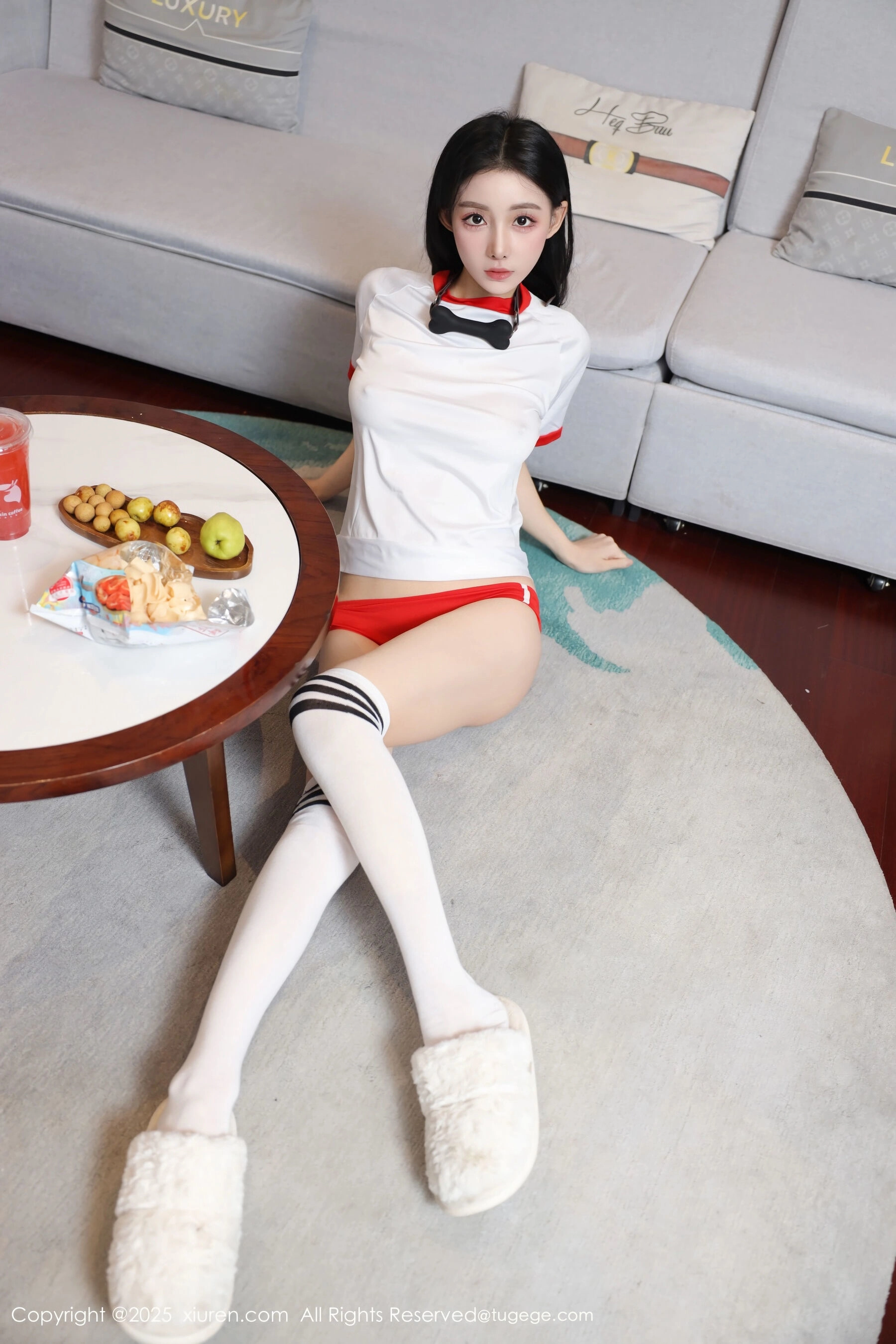  秀人网 许微微呀 Vol.11110 [86P]第1张