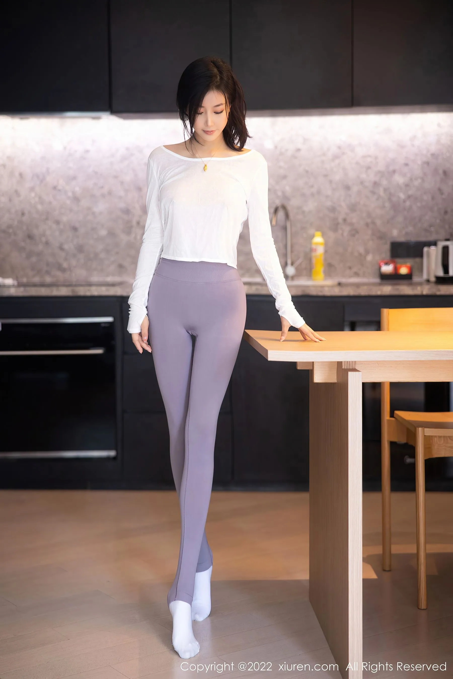  秀人网 No.5799 苏苏阿 新人瑜伽服第15张