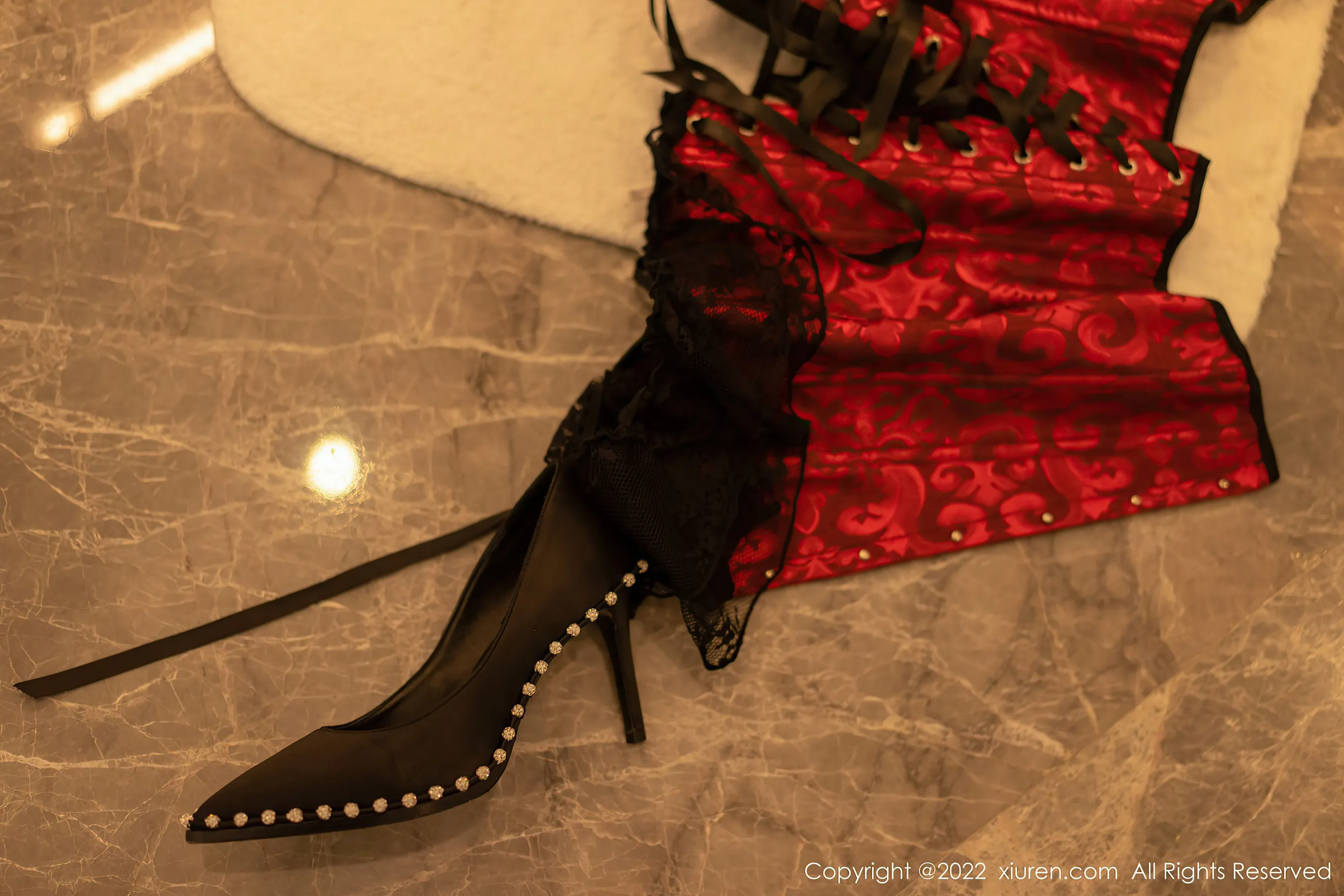  秀人网 No.4732 小海臀Rena 黑丝美臀第16张