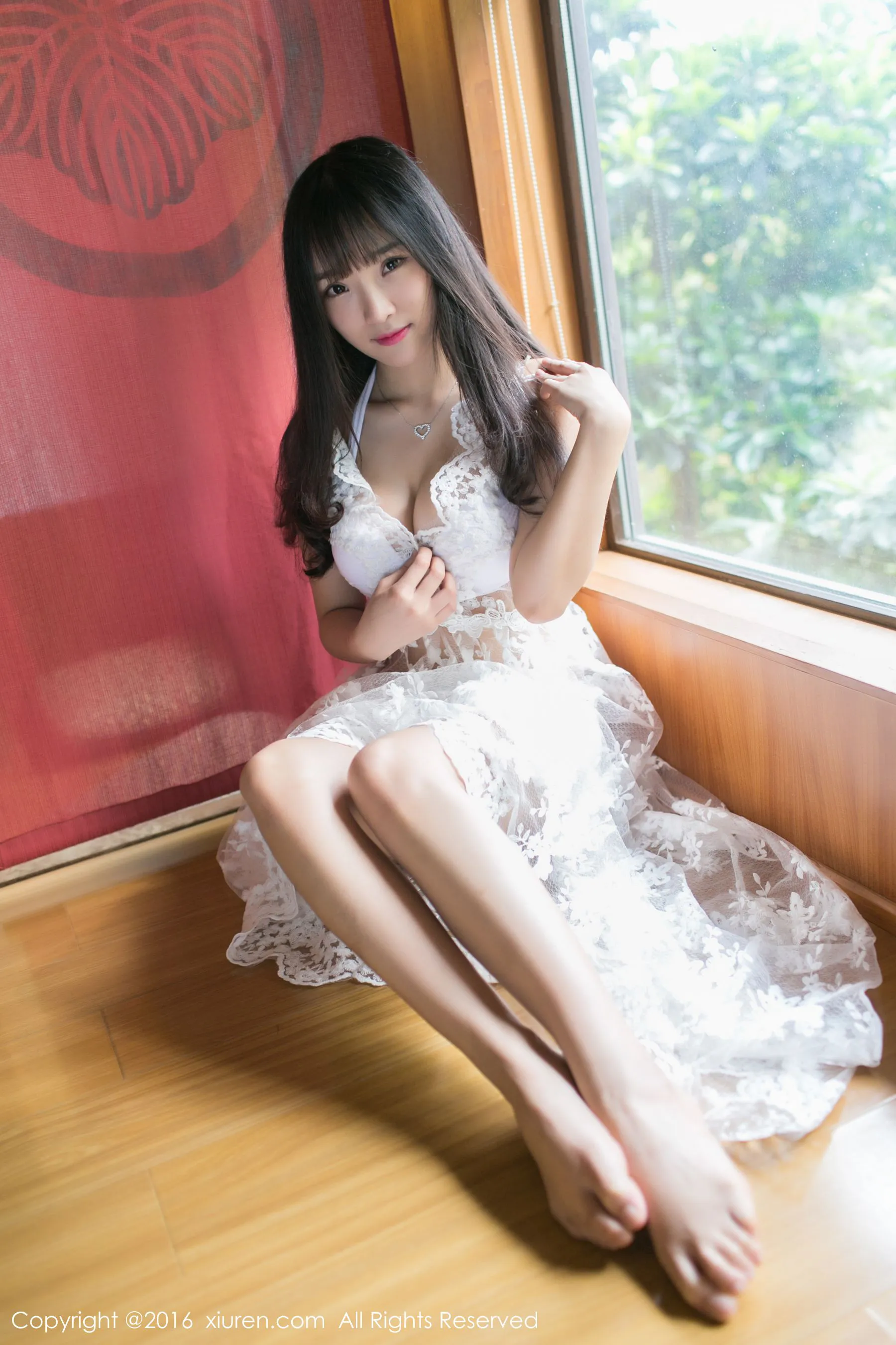  夏瑶baby《室拍比基尼+蕾丝长裙》 秀人网 No.531第12张