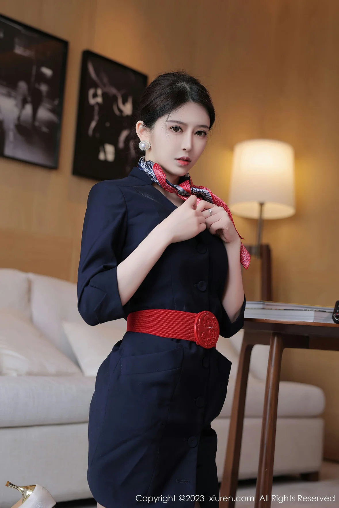  XiuRen 秀人 No.6966 玉兔miki 空姐制服性感写真 [91P]第6张