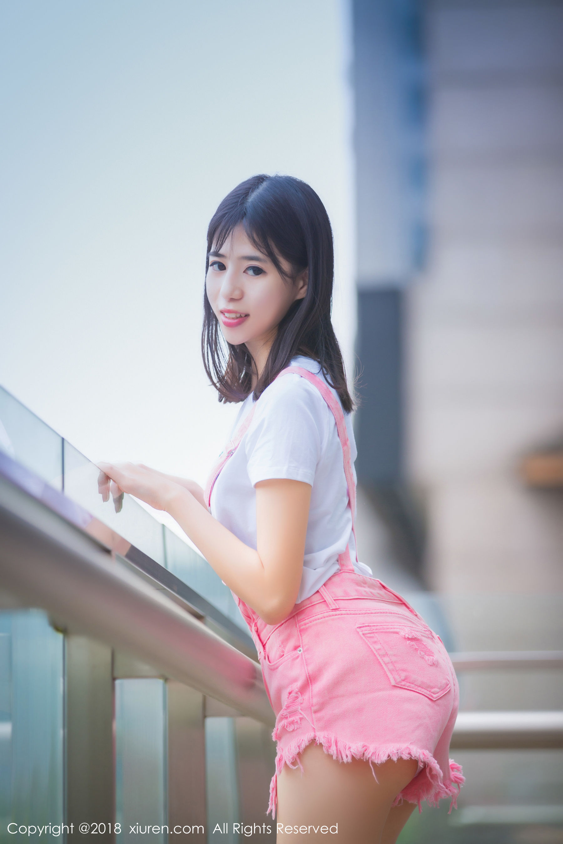  模特艾栗栗栗栗栗栗吖《清新美腿外拍与私房内衣魅惑》 XiuRen 秀人网 No.1026第9张