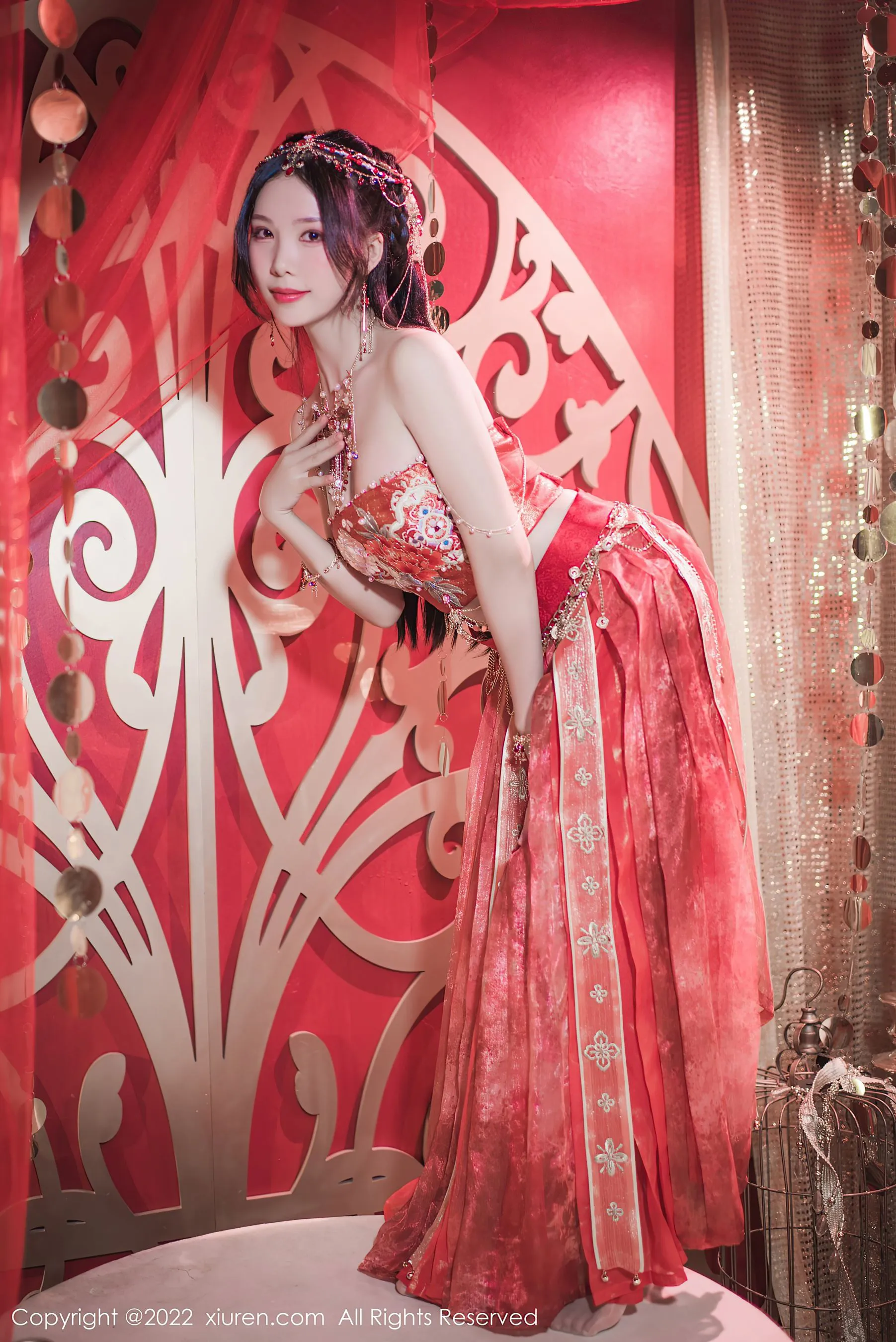  秀人网 No.5699 利世 舞娘美腿第6张