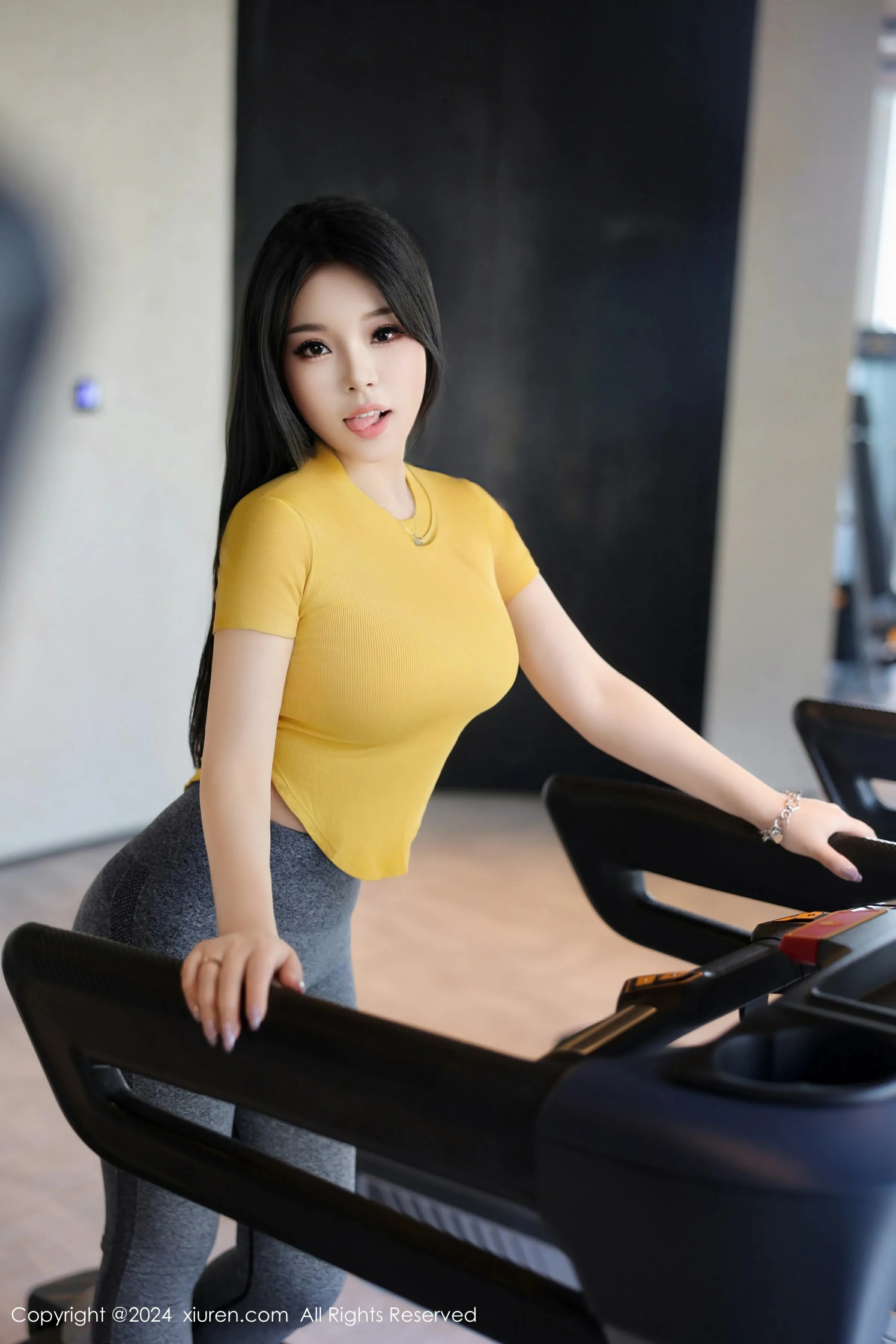  XiuRen 秀人 No.9117 麦田 [88P]第1张