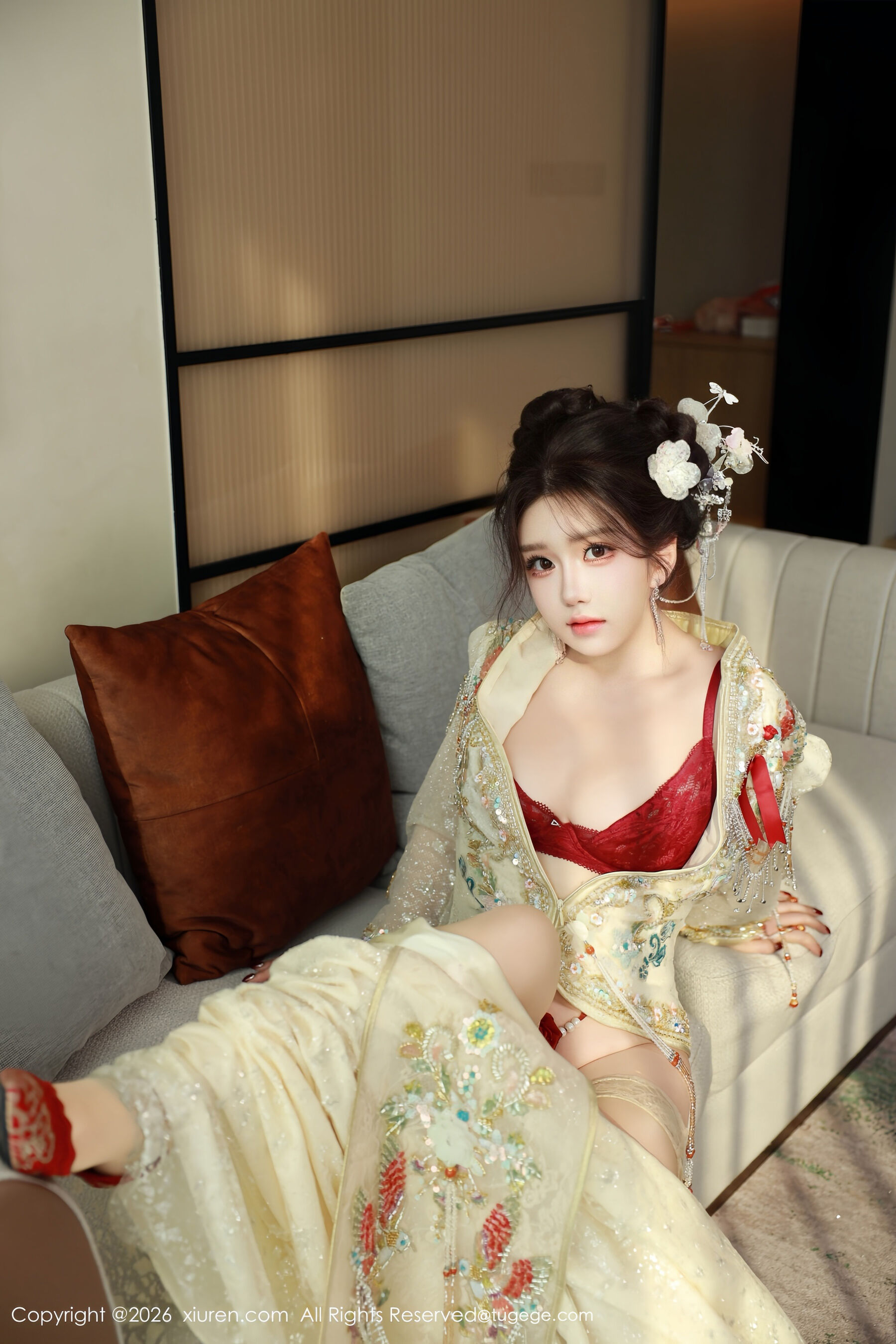  秀人网 小薯条nienie Vol.11220 [56P]第12张