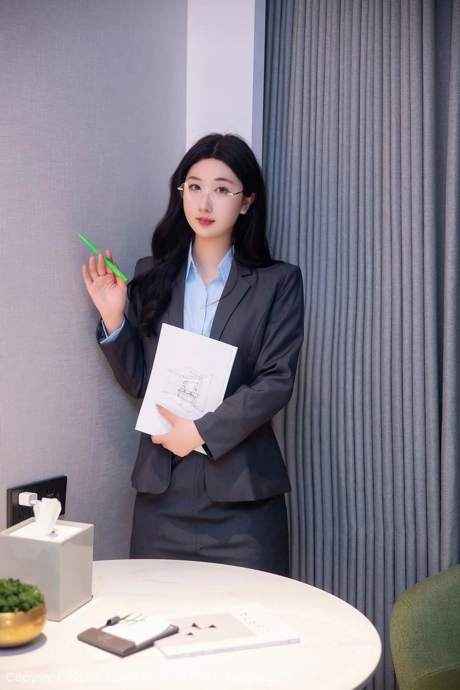  秀人网 No.6607 江真真 丝袜制服第23张