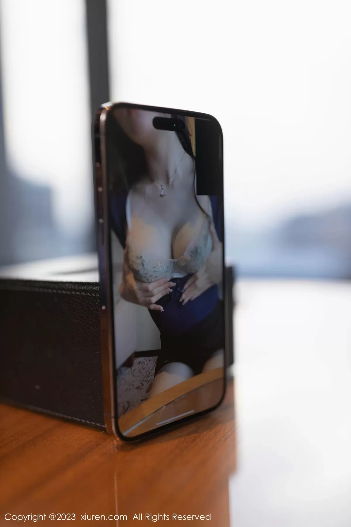  XiuRen 秀人 No.7604 是小逗逗 [77P]第1张