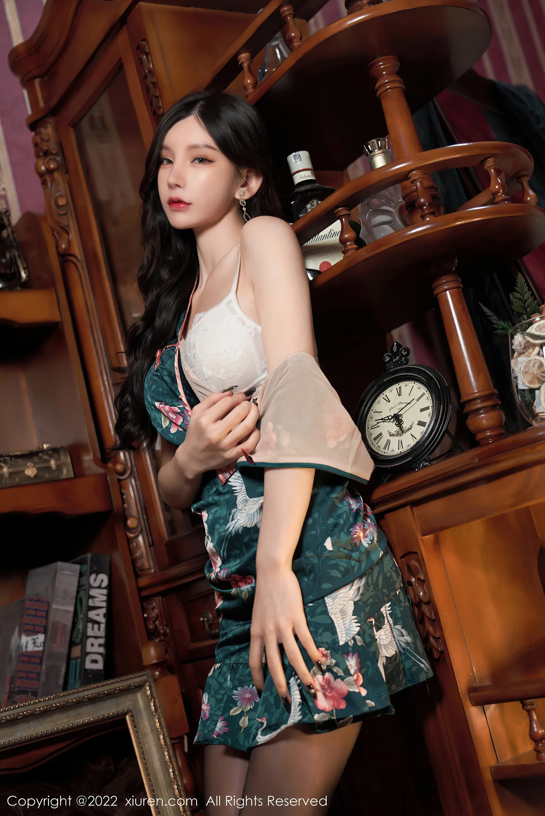  秀人网 No.4695 周于希Sally 黑丝美腿第2张