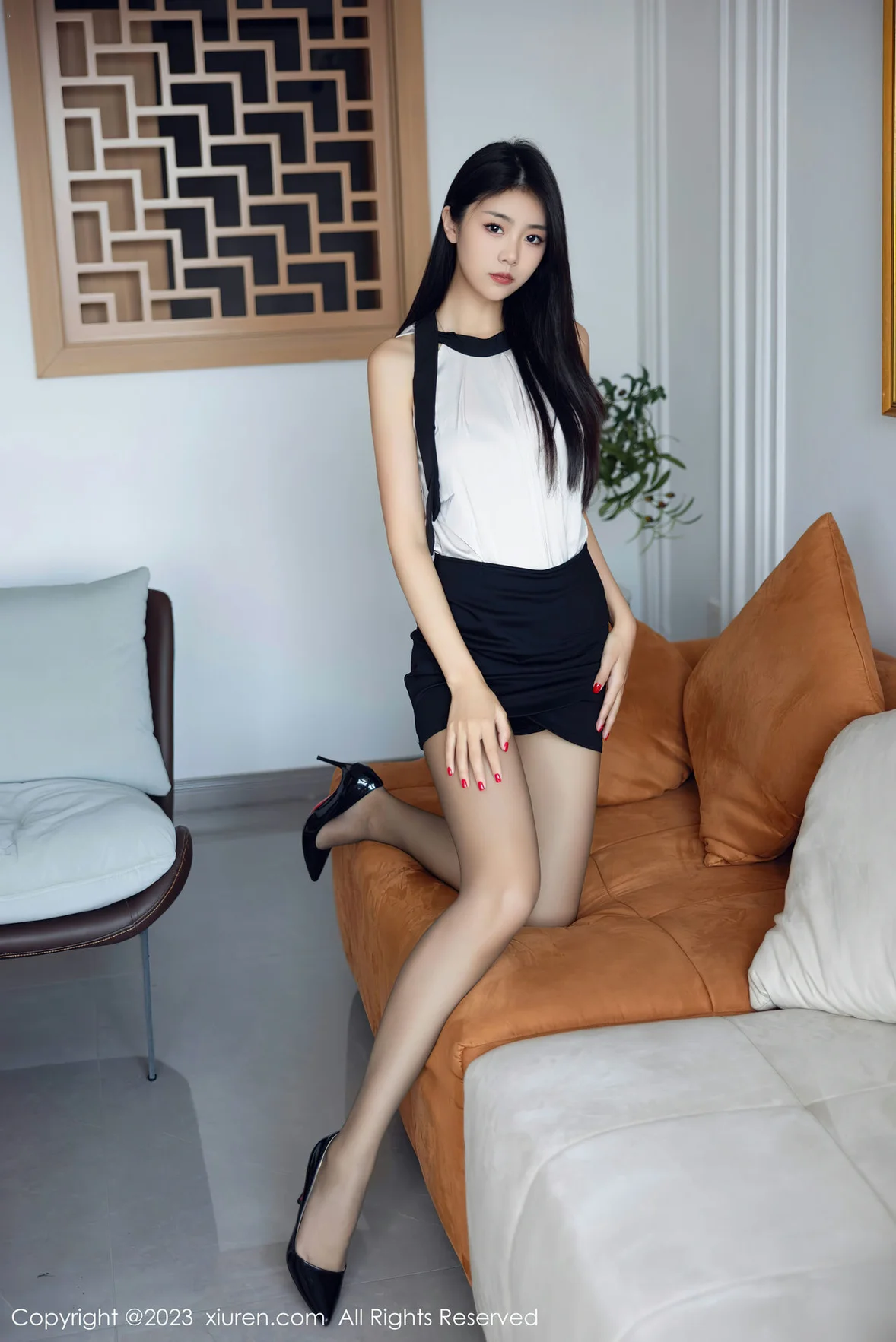  XiuRen 秀人 No.7342 可樂Vicky 拼色连衣短裙性感写真 [82P]第8张