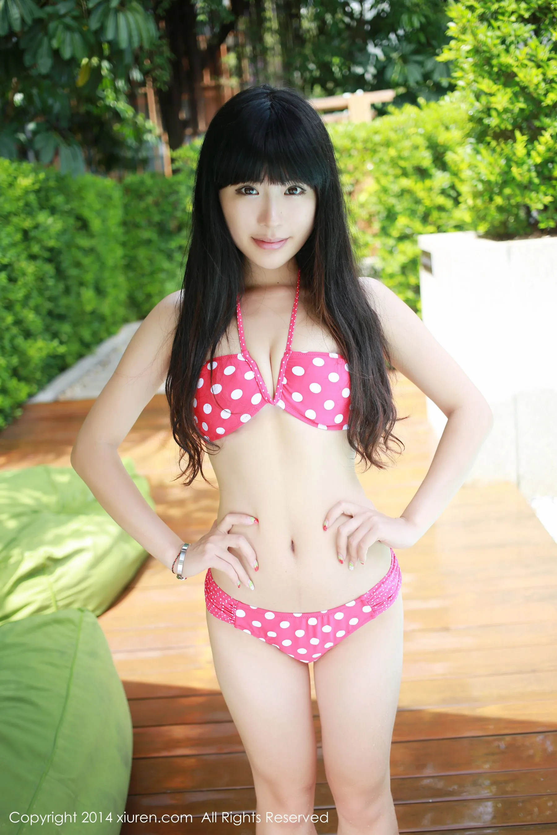  刘雪妮Verna《泰国旅拍》第一辑 秀人网 No.183第10张