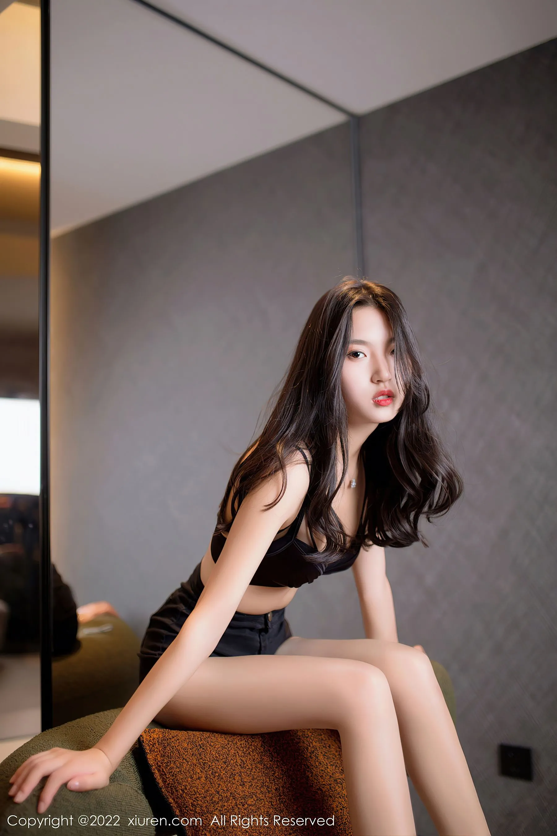  秀人网 No.5399 十九九 新人美腿第27张