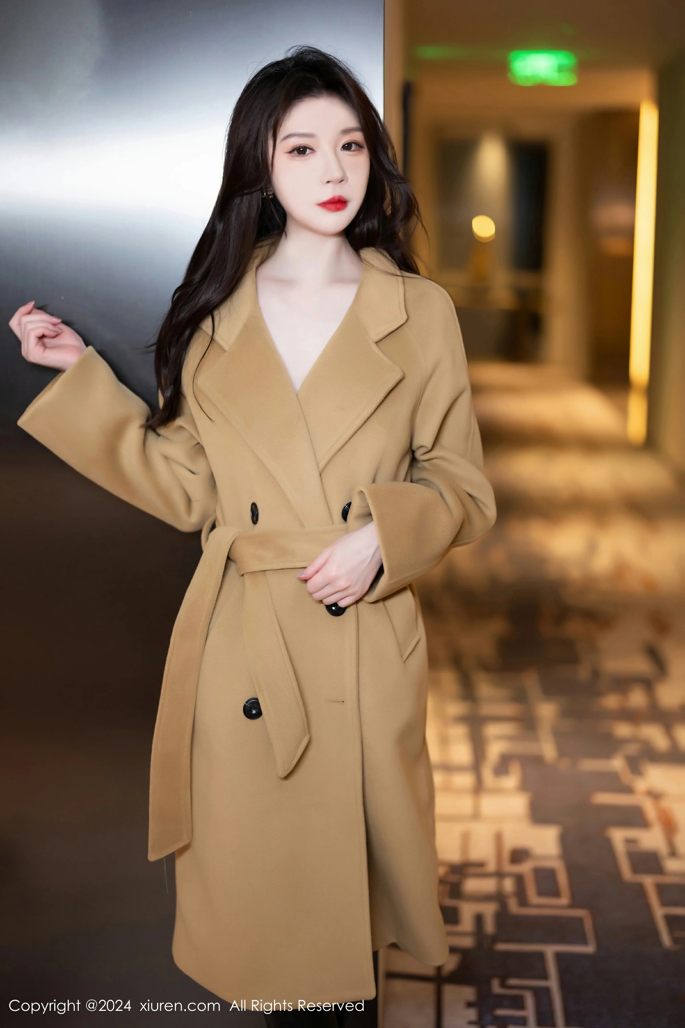  XiuRen 秀人 No.8414 梦心玥 [80P]第2张