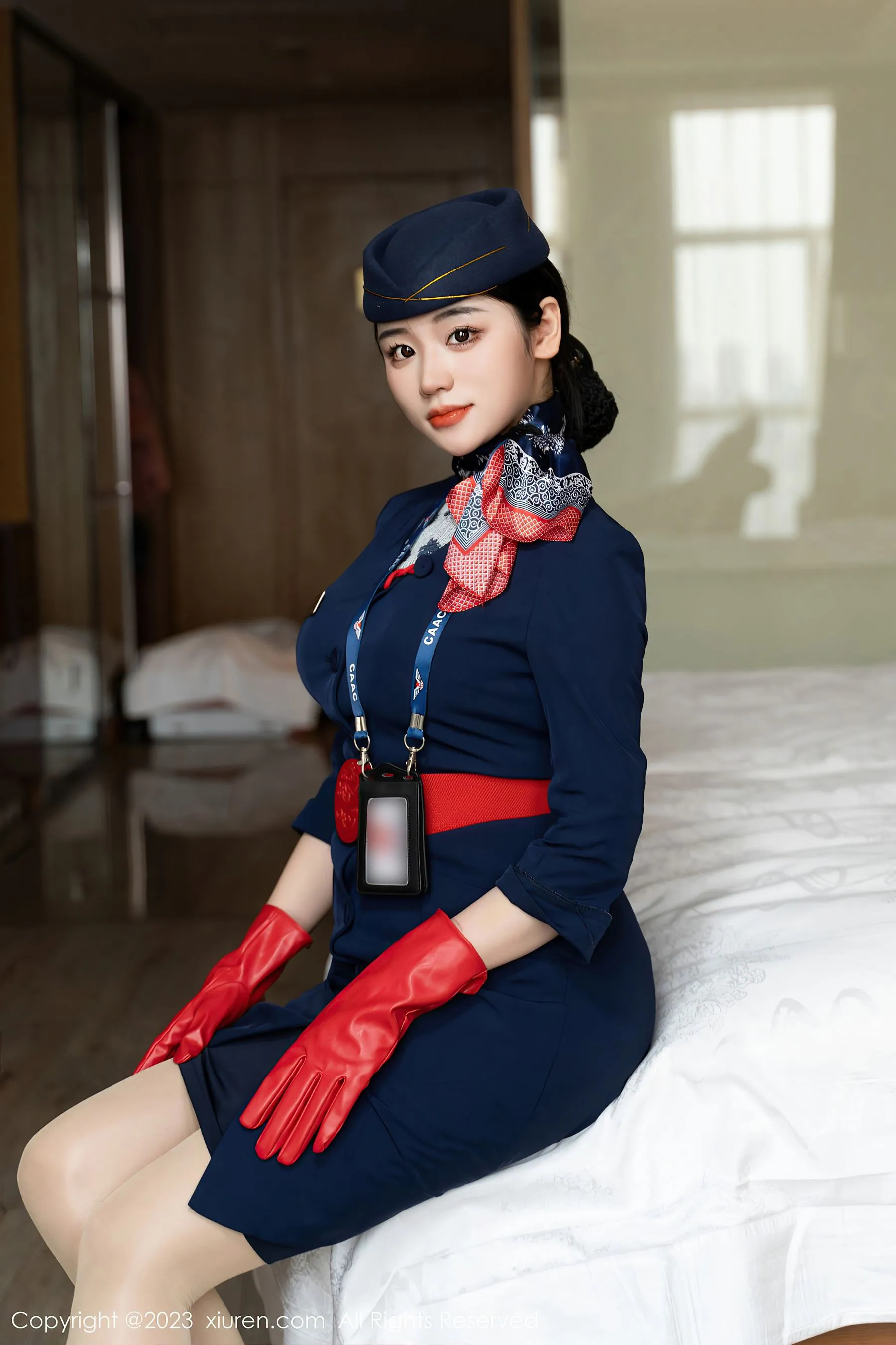  秀人网 No.6790 汐汐爱吃草莓 制服美臀第23张