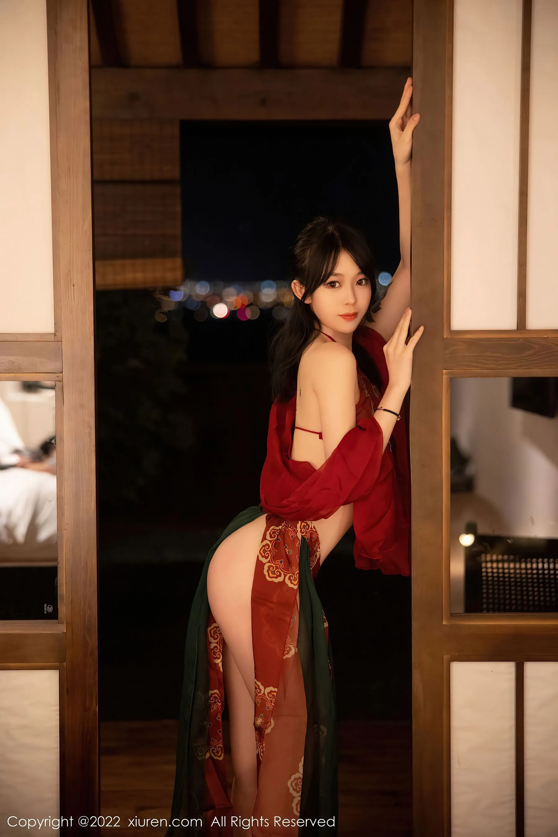  秀人网 No.5527 奶瓶. 大理旅拍第4张