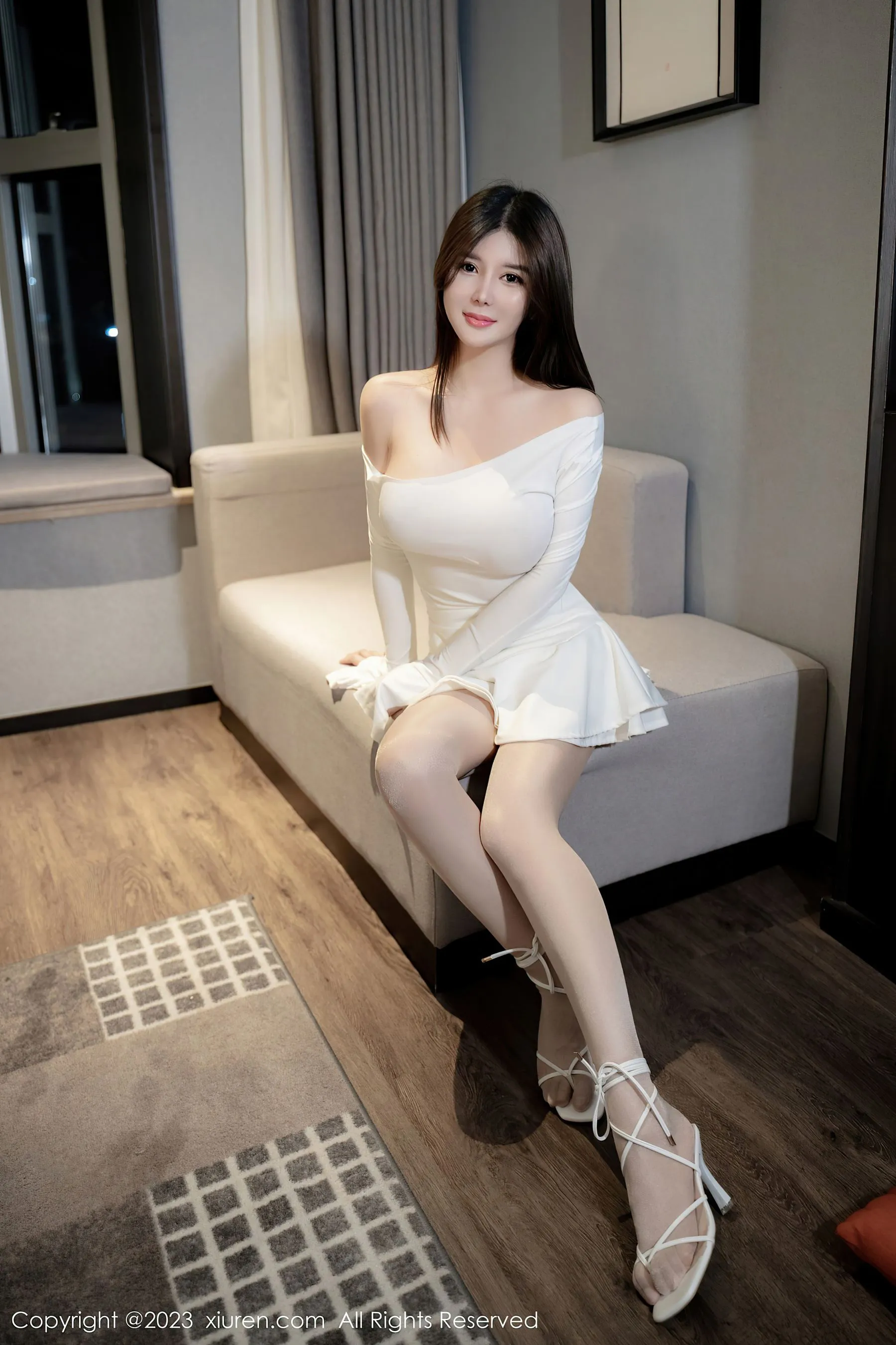  秀人网 No.6218 周jojobaby 丝袜美腿第16张