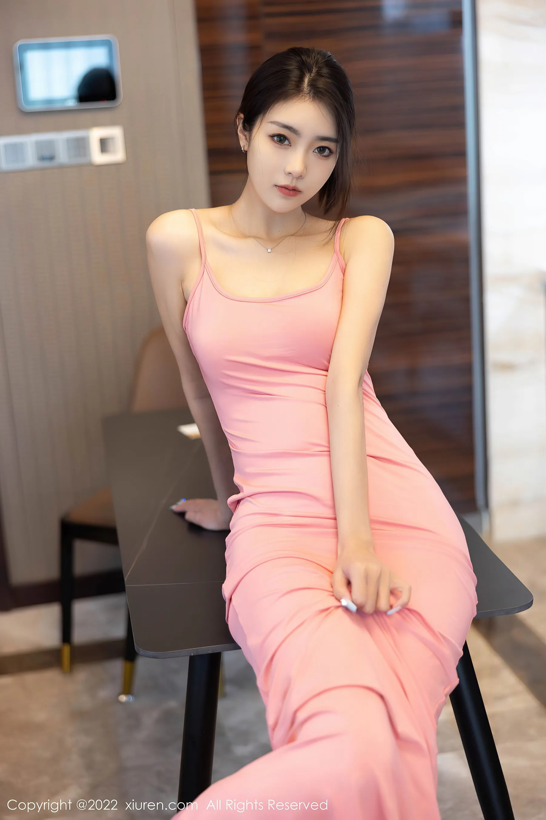  秀人网 No.4940 可樂Vicky第1张