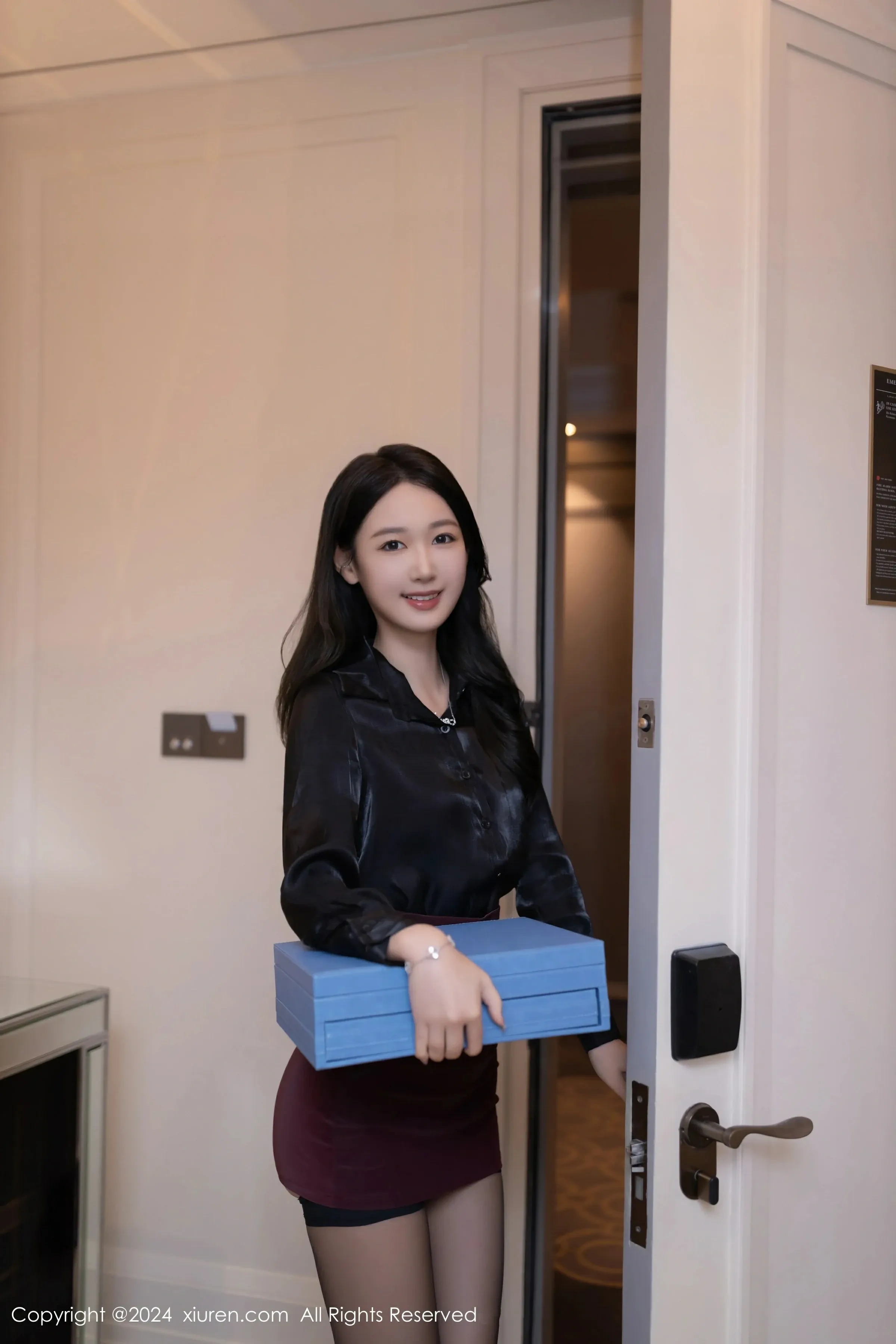  XiuRen 秀人 No.9102 唐安琪 [88P]第1张