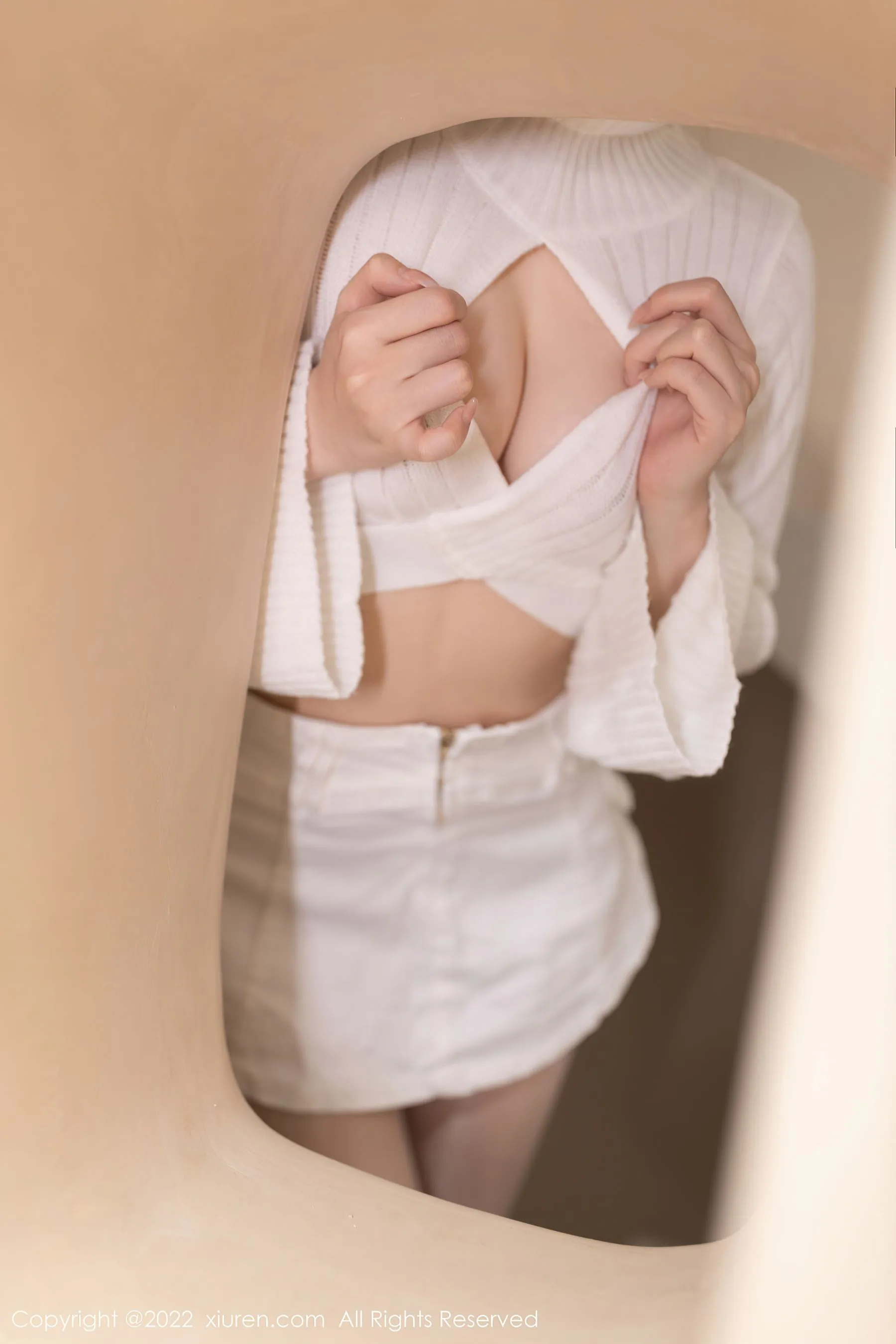  秀人网 No.5503 鱼子酱Fish 丝袜美臀第3张