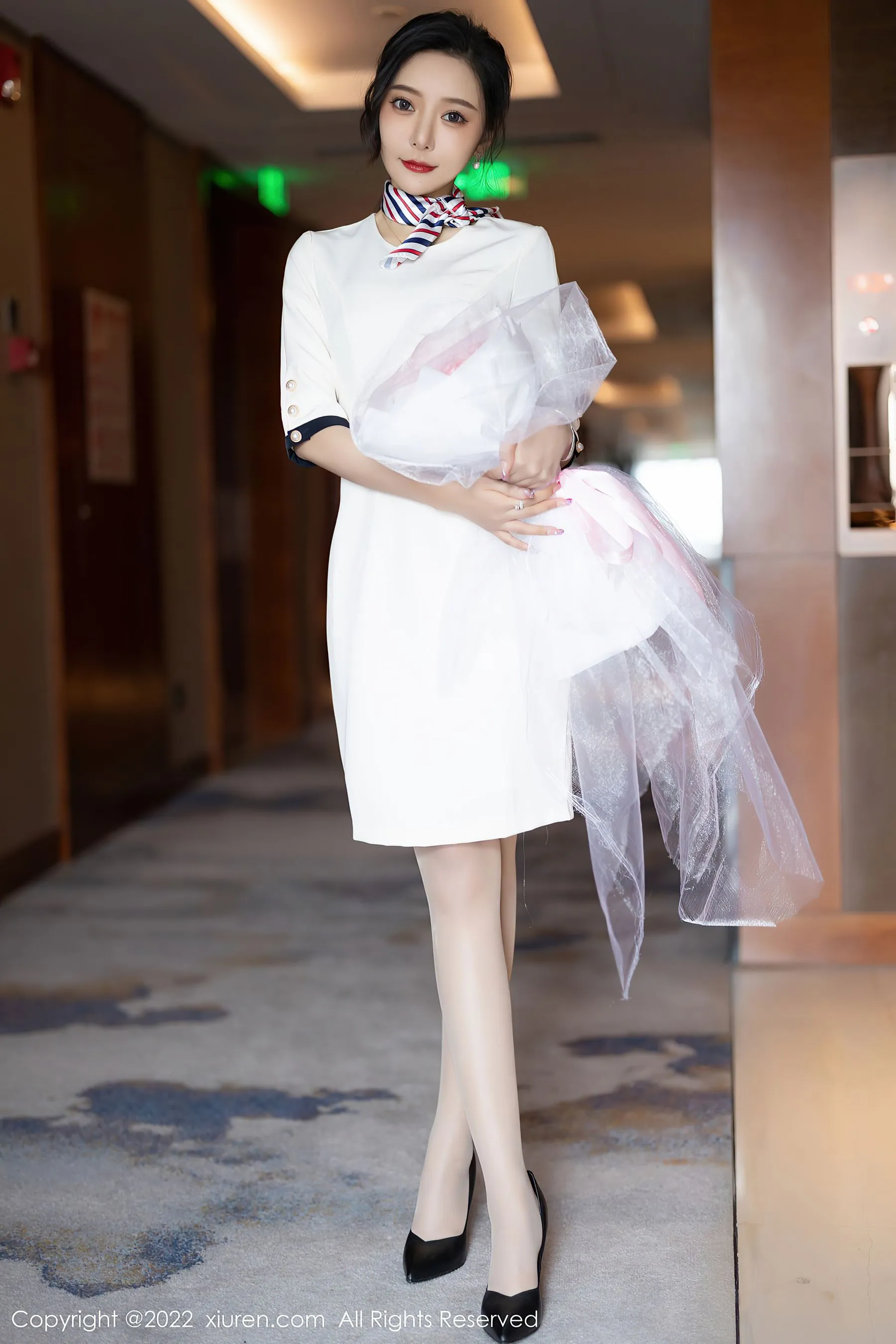 秀人网 No.4963 王馨瑶yanni 制服丝袜第13张