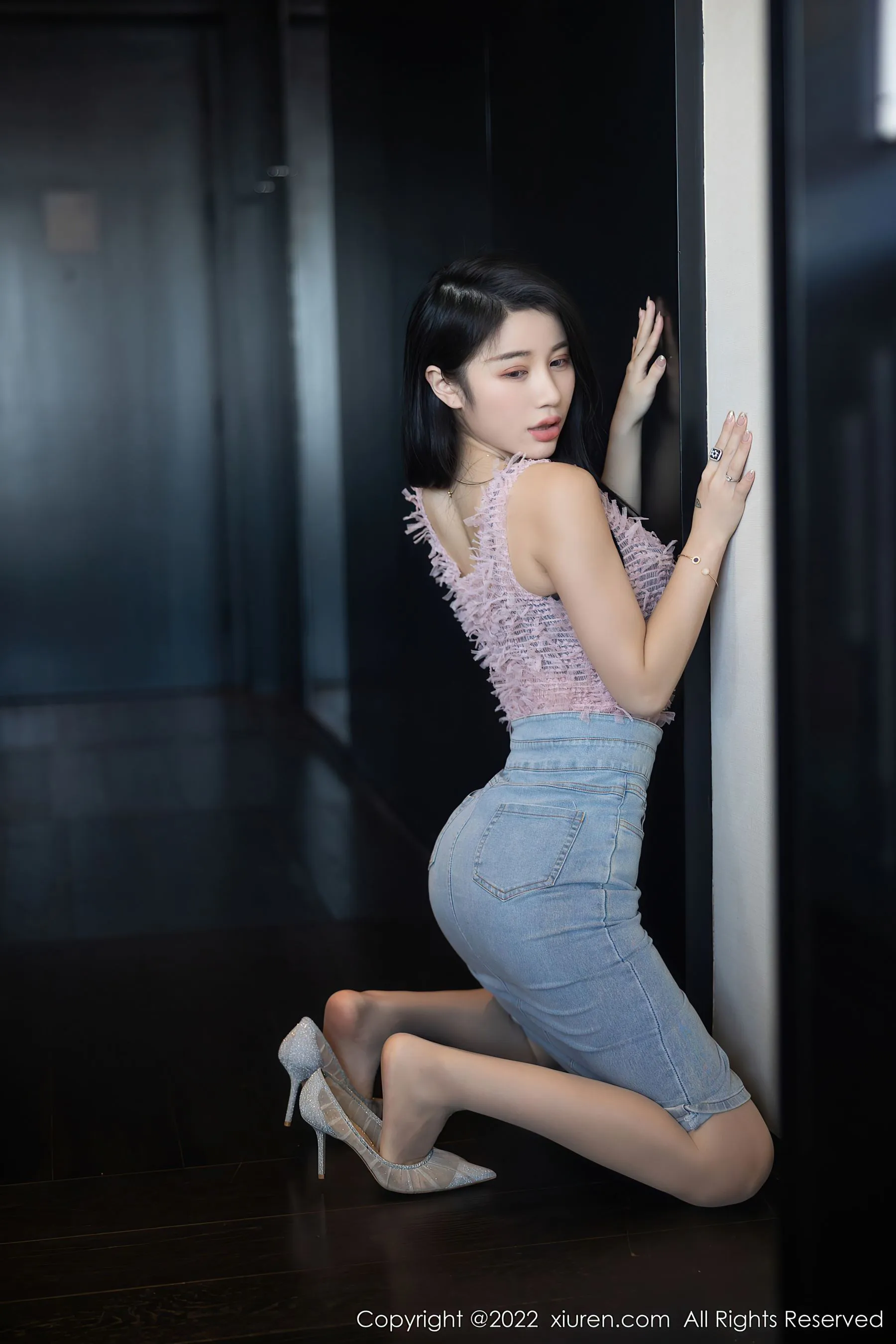  秀人网 No.5489 美七Mia 西双版纳旅拍第32张