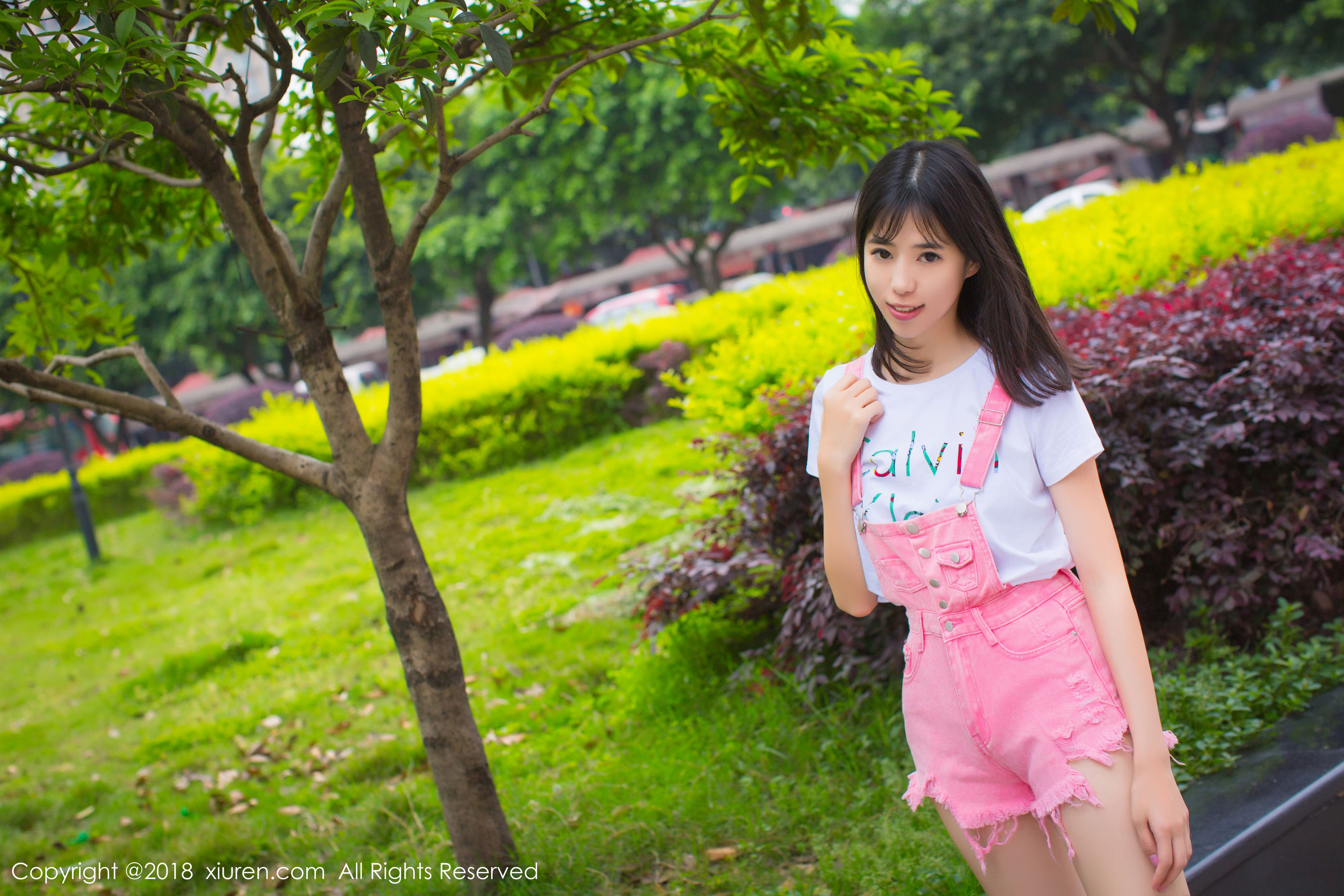 模特艾栗栗栗栗栗栗吖《清新美腿外拍与私房内衣魅惑》 XiuRen 秀人网 No.1026第4张