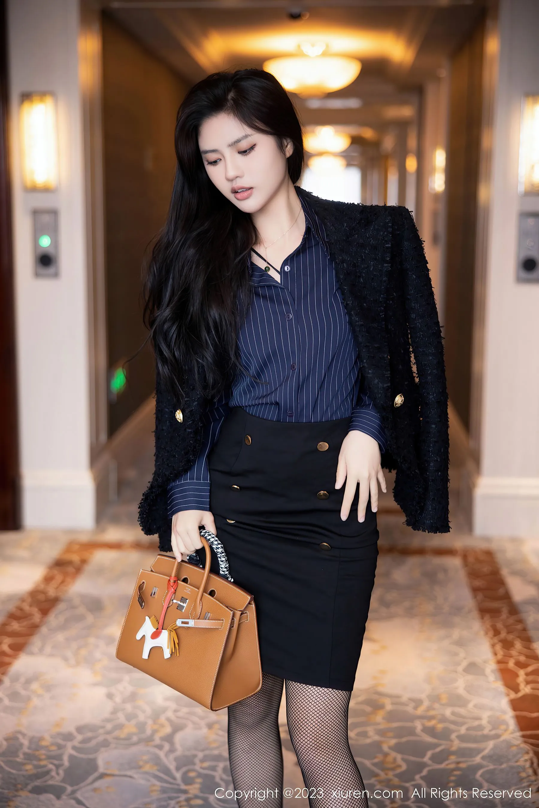  秀人网 No.6391 浅浅Danny 黑丝美腿第24张