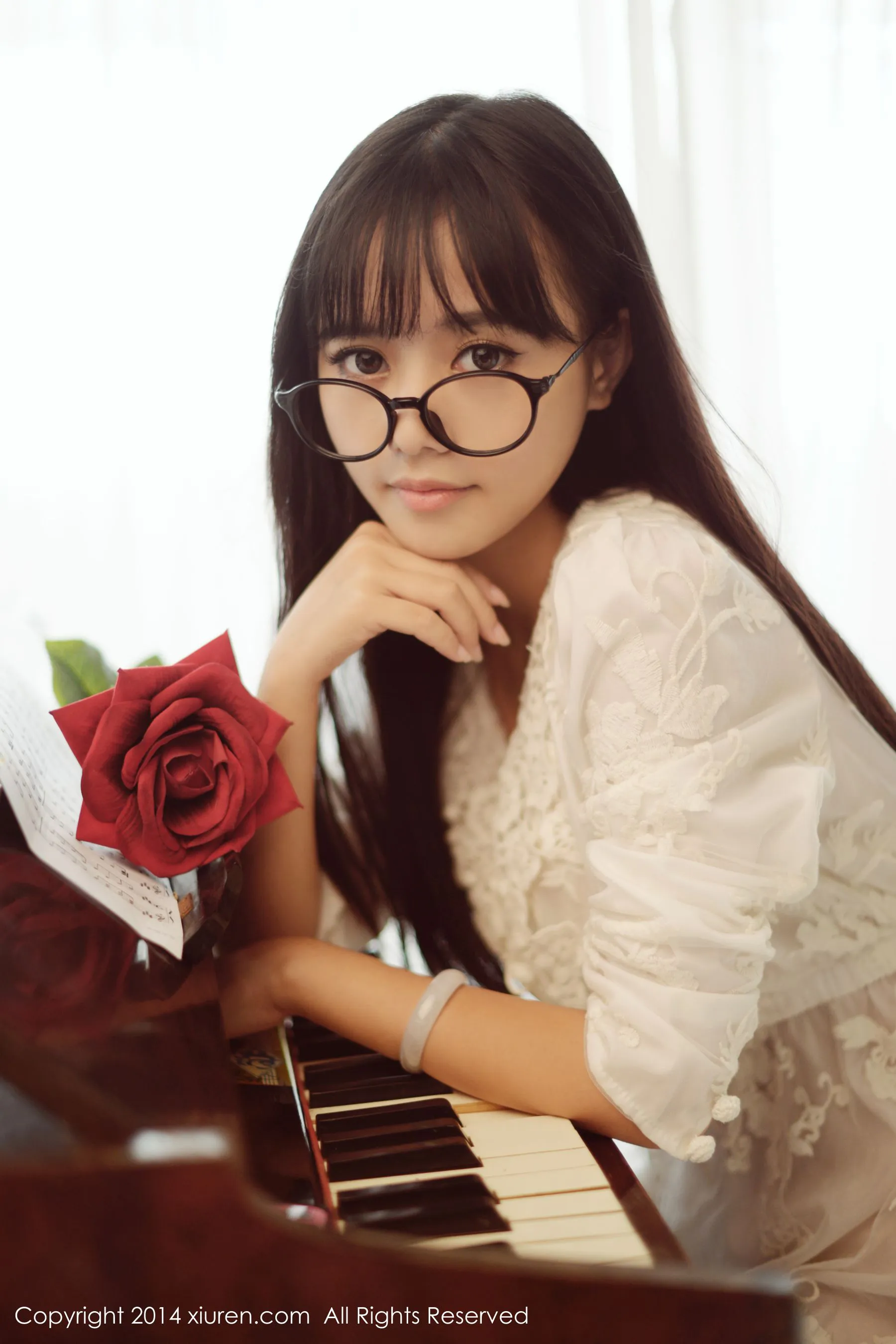  toro羽住《小清新系列》 秀人网 No.170第1张