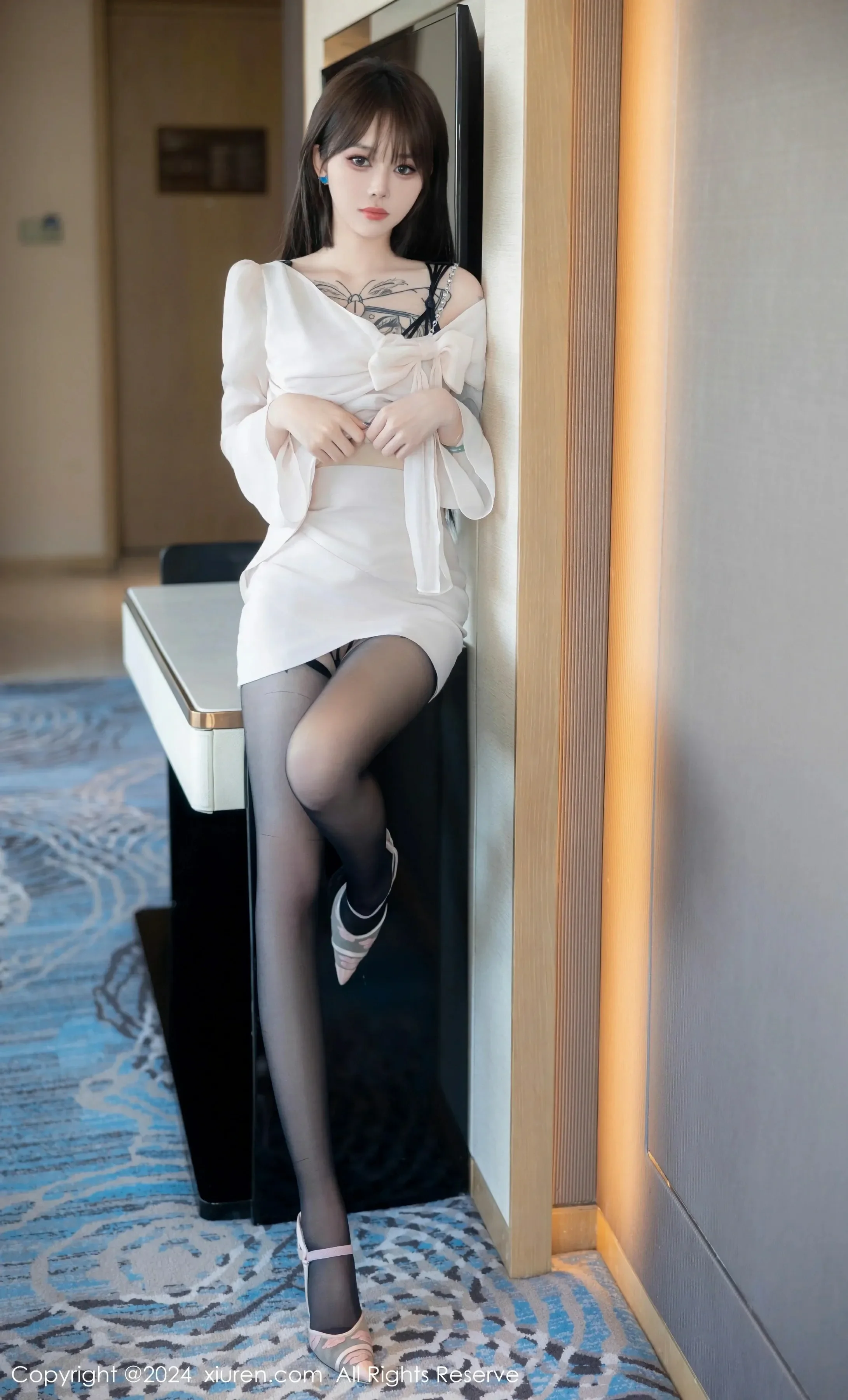  XiuRen 秀人 No.8591 奶瓶. [85P]第4张