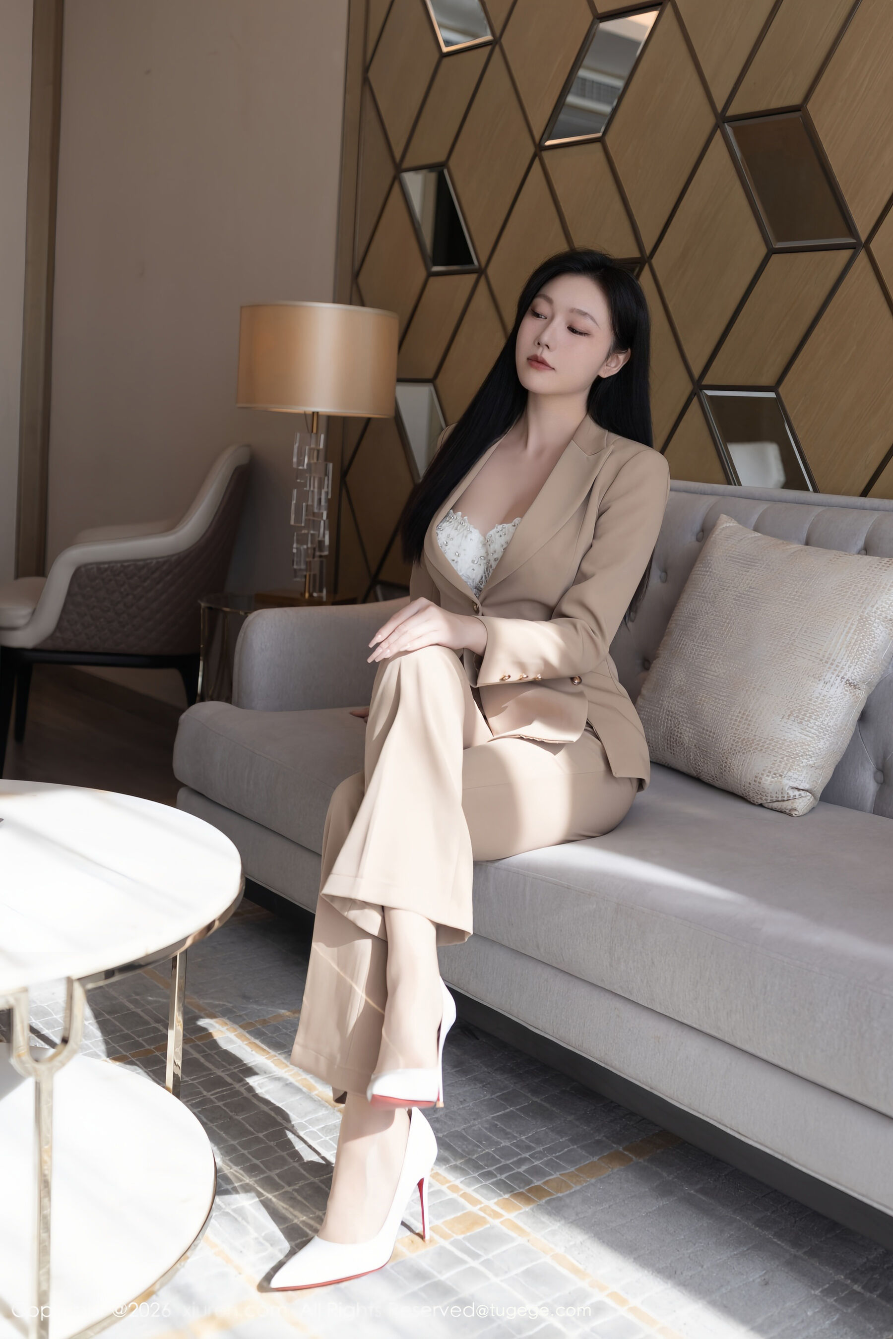  秀人网 安然anran Vol.11282 [72P]第23张