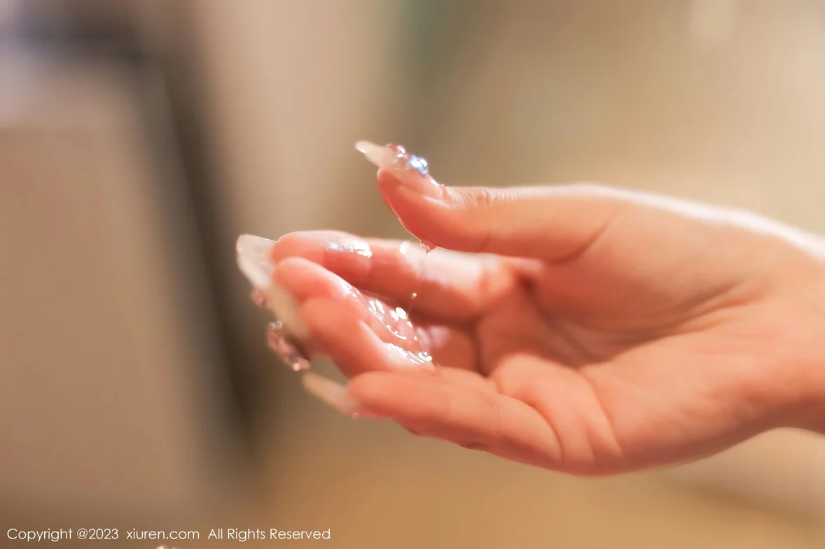  XiuRen 秀人 No.7078 汐汐baby 性感魅惑黑丝性感写真 [91P]第12张