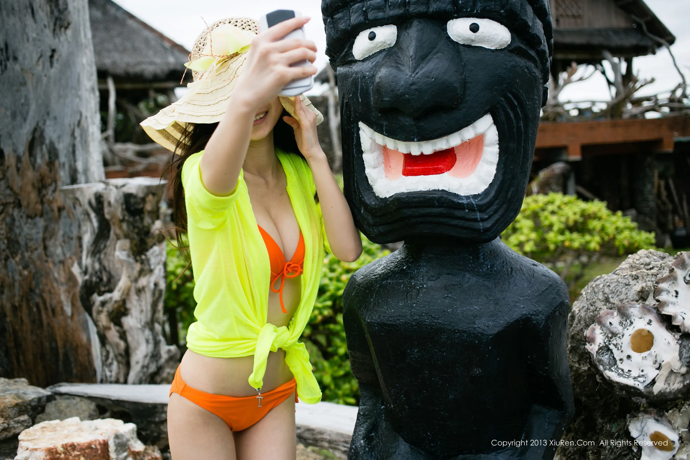  小小白思宜 &爆乳比基尼女神 秀人网 No.028第3张