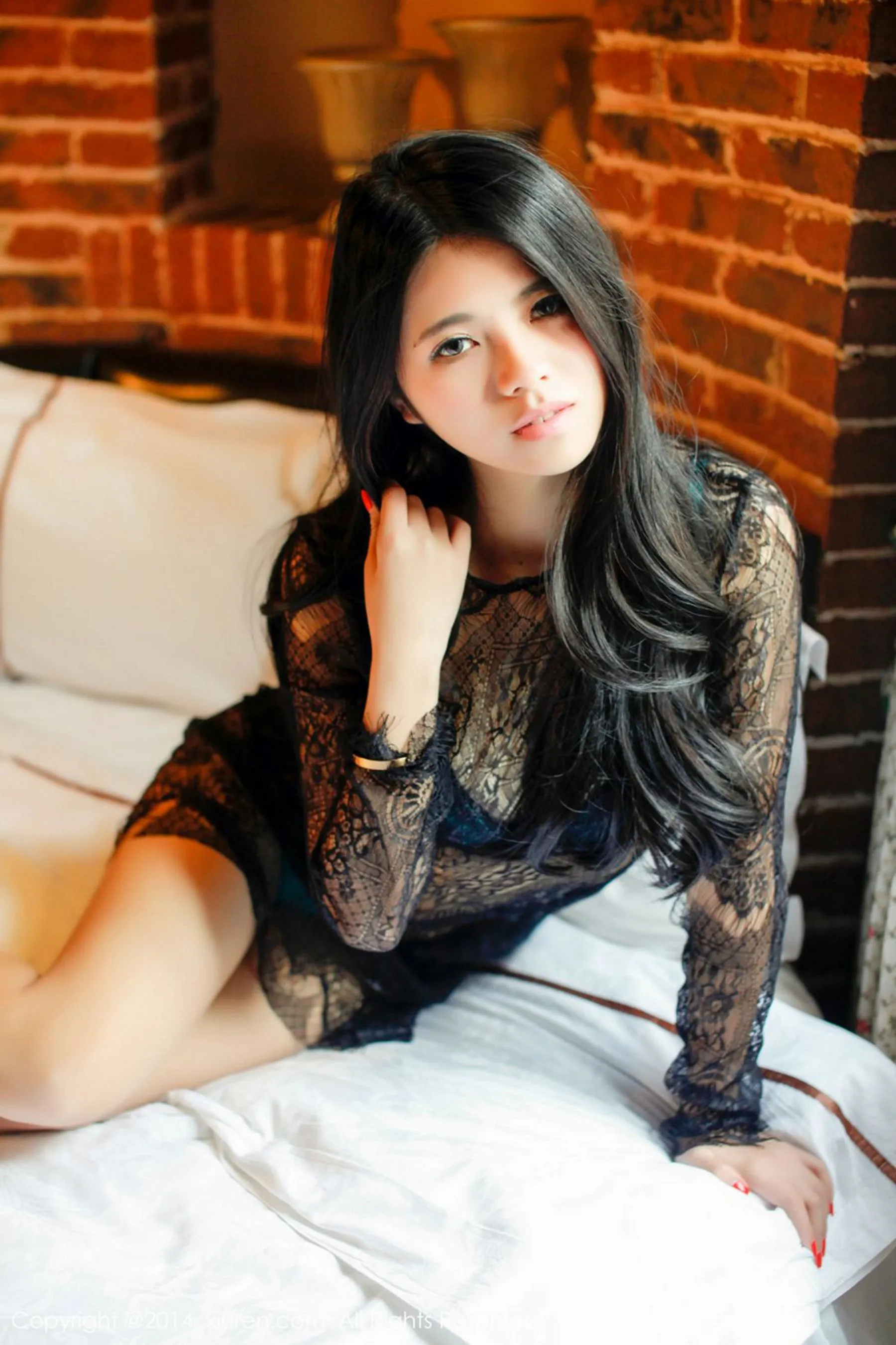 欧阳妮娜娜《透视蕾丝系列》 秀人网 No.265第18张