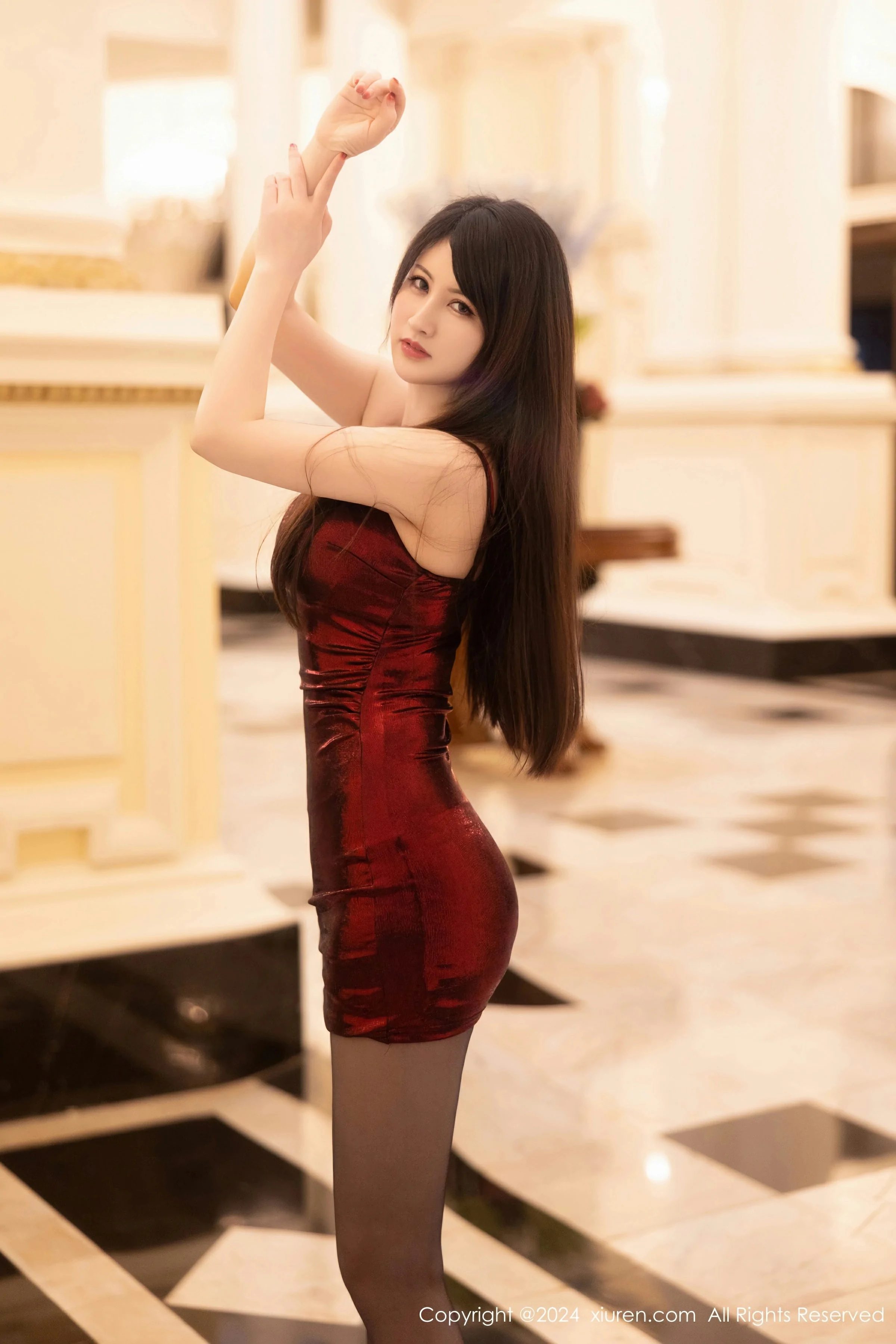  XiuRen 秀人 No.8569 诗诗kiki [83P]第2张