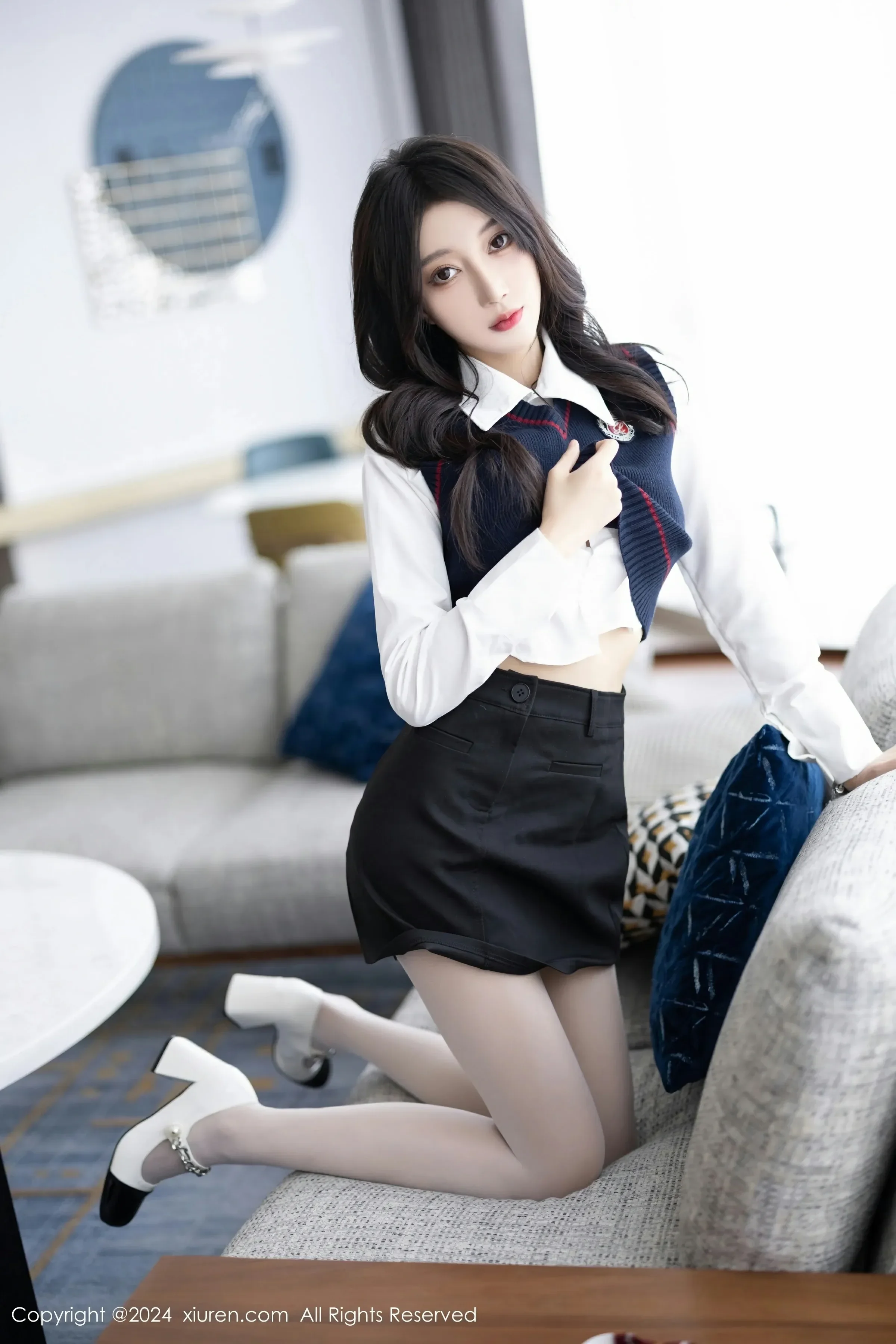  XiuRen 秀人 No.8247 玥儿玥 [82P]第10张