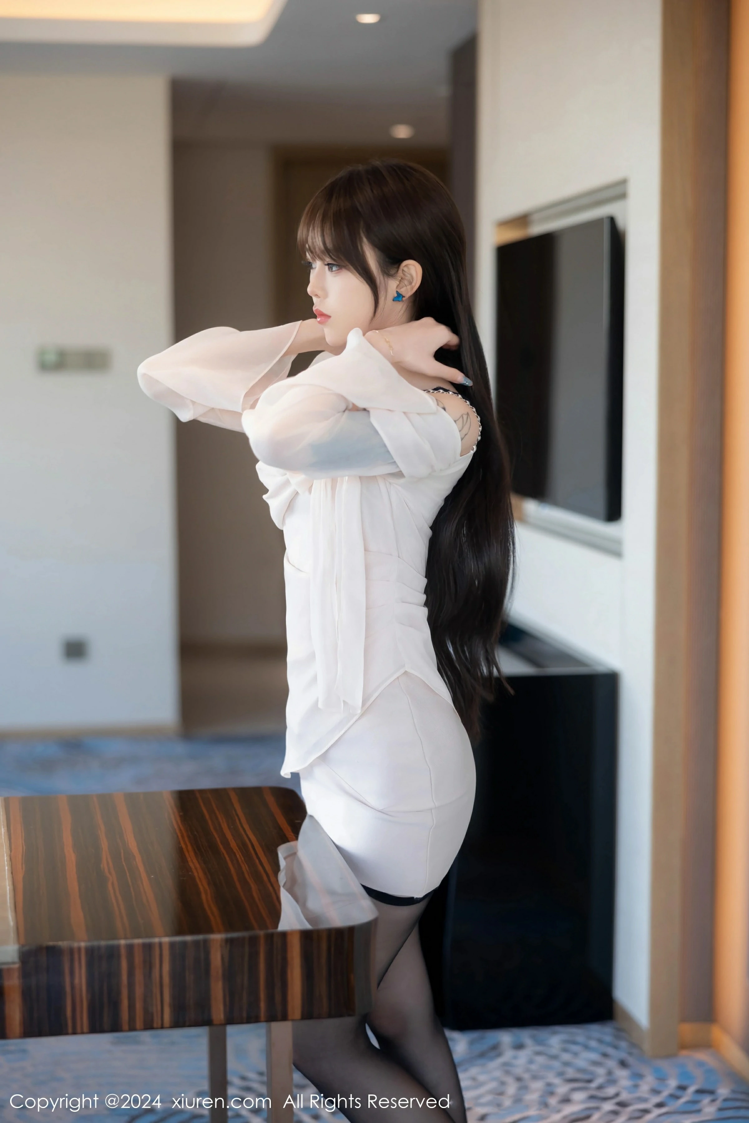  XiuRen 秀人 No.8591 奶瓶. [85P]第4张