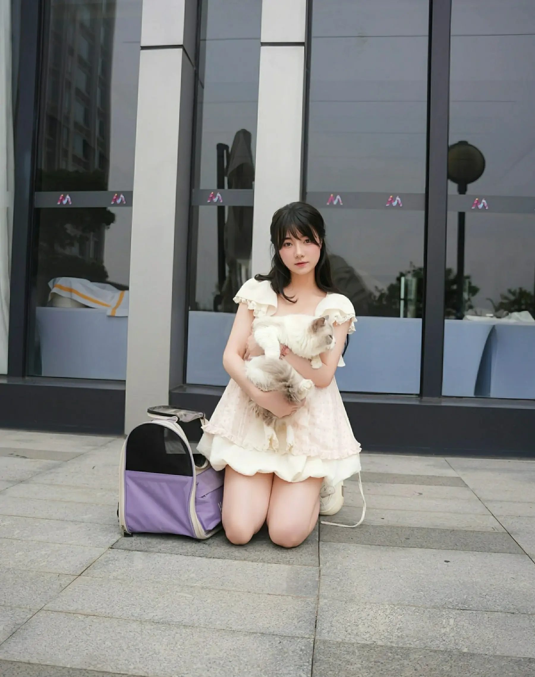  秀人网 No.10734 软情 [75P]第2张