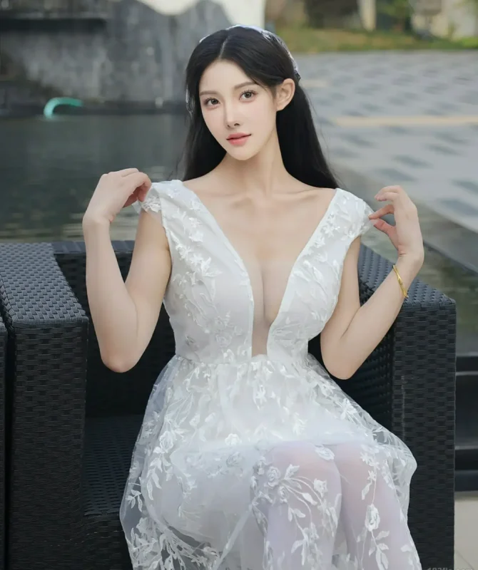  秀人网 No.10661 梨霜儿 [82P]