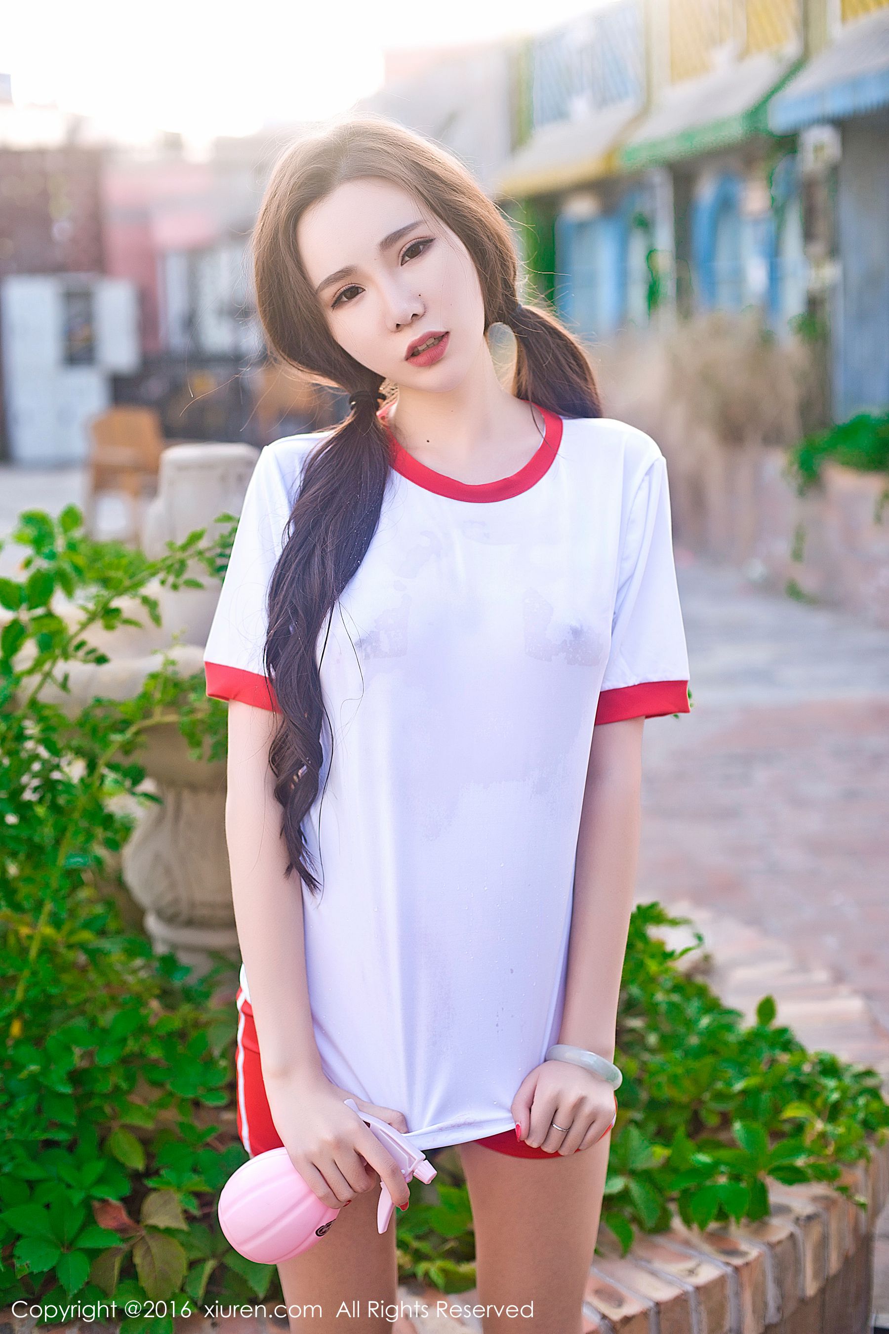  萌琪琪Irene《如同妖孽般的美女》 秀人网 No.669