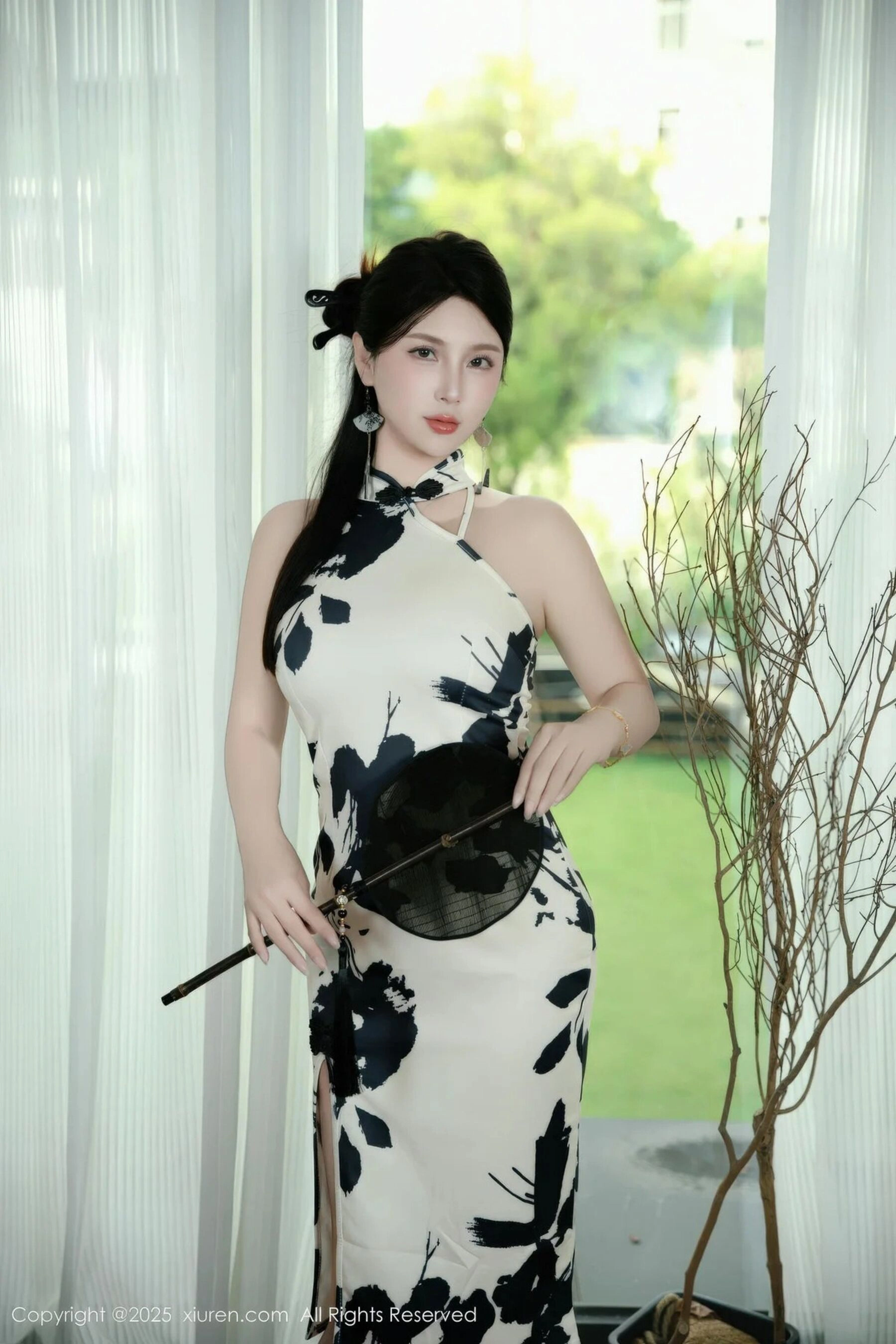  秀人网 小蛮妖Yummy Vol.10989 [70P]第2张