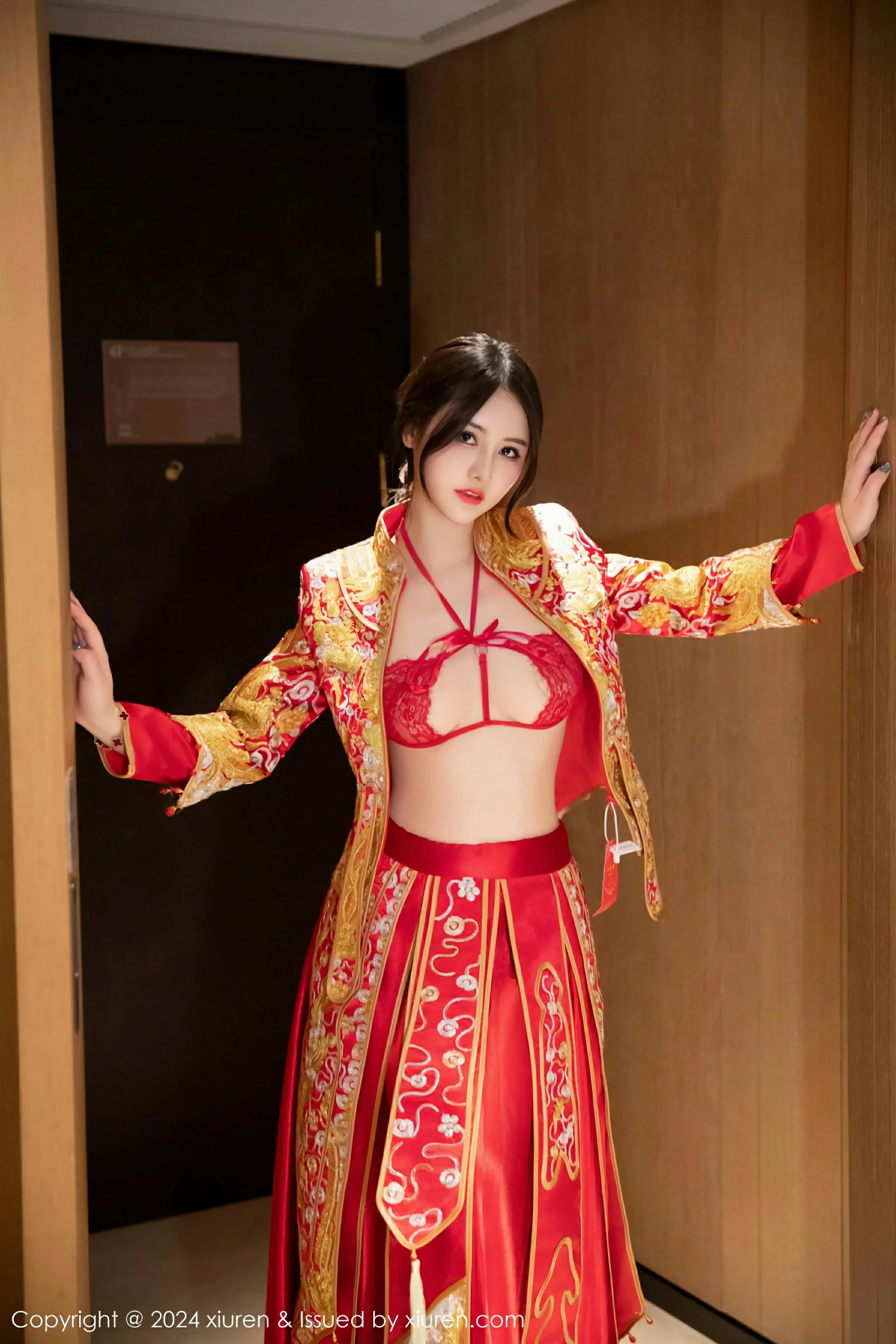  XiuRen 秀人 No.9494 诗诗kiki [83P]第4张